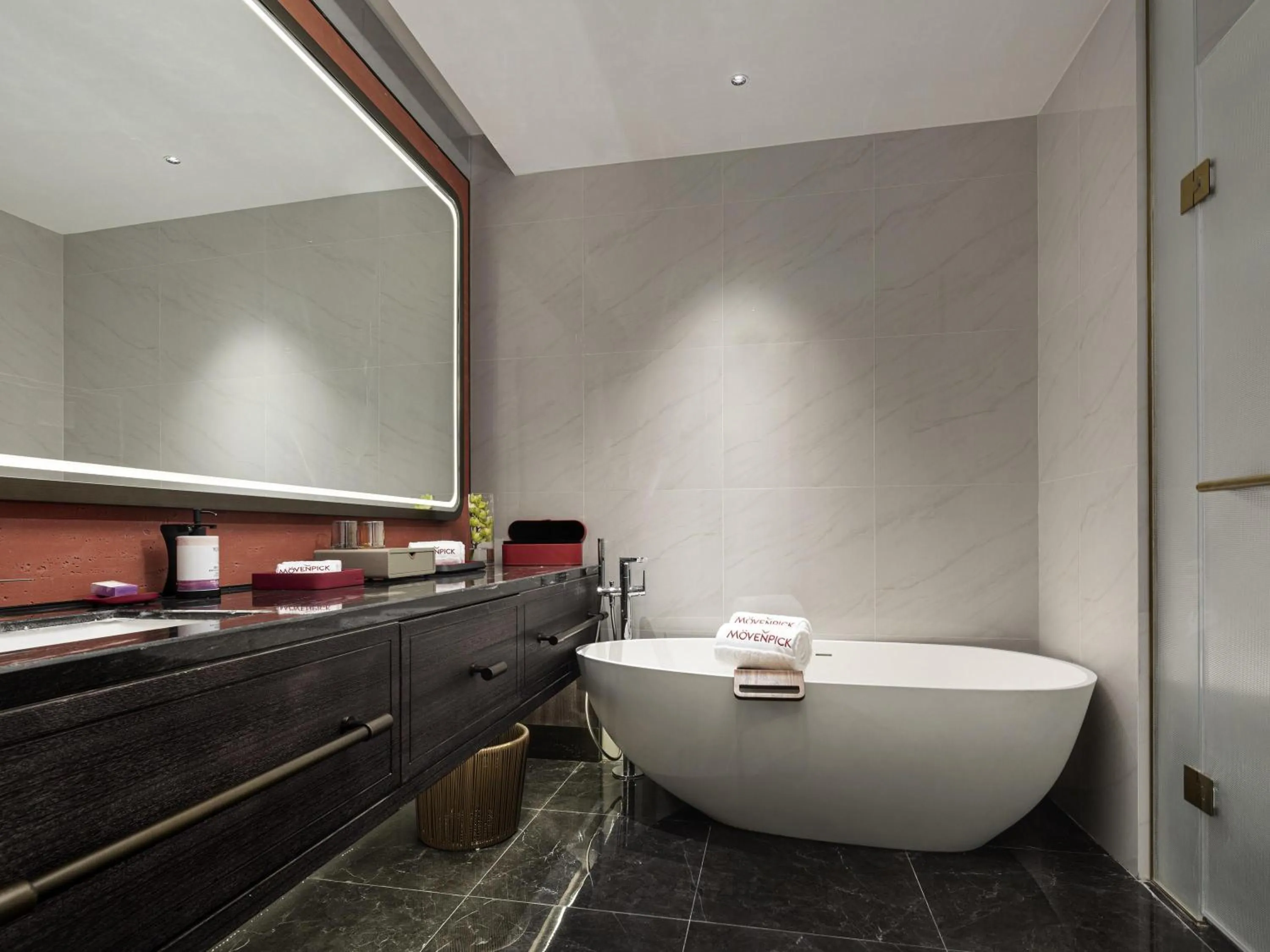 Bedroom in Movenpick by Accor Qingdao Sunmei