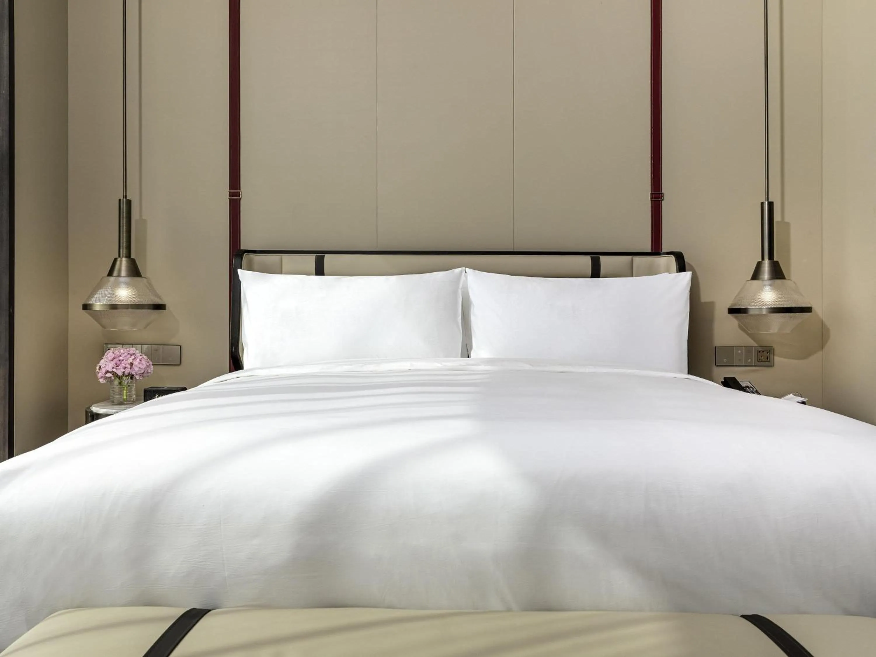 Bedroom in Movenpick by Accor Qingdao Sunmei