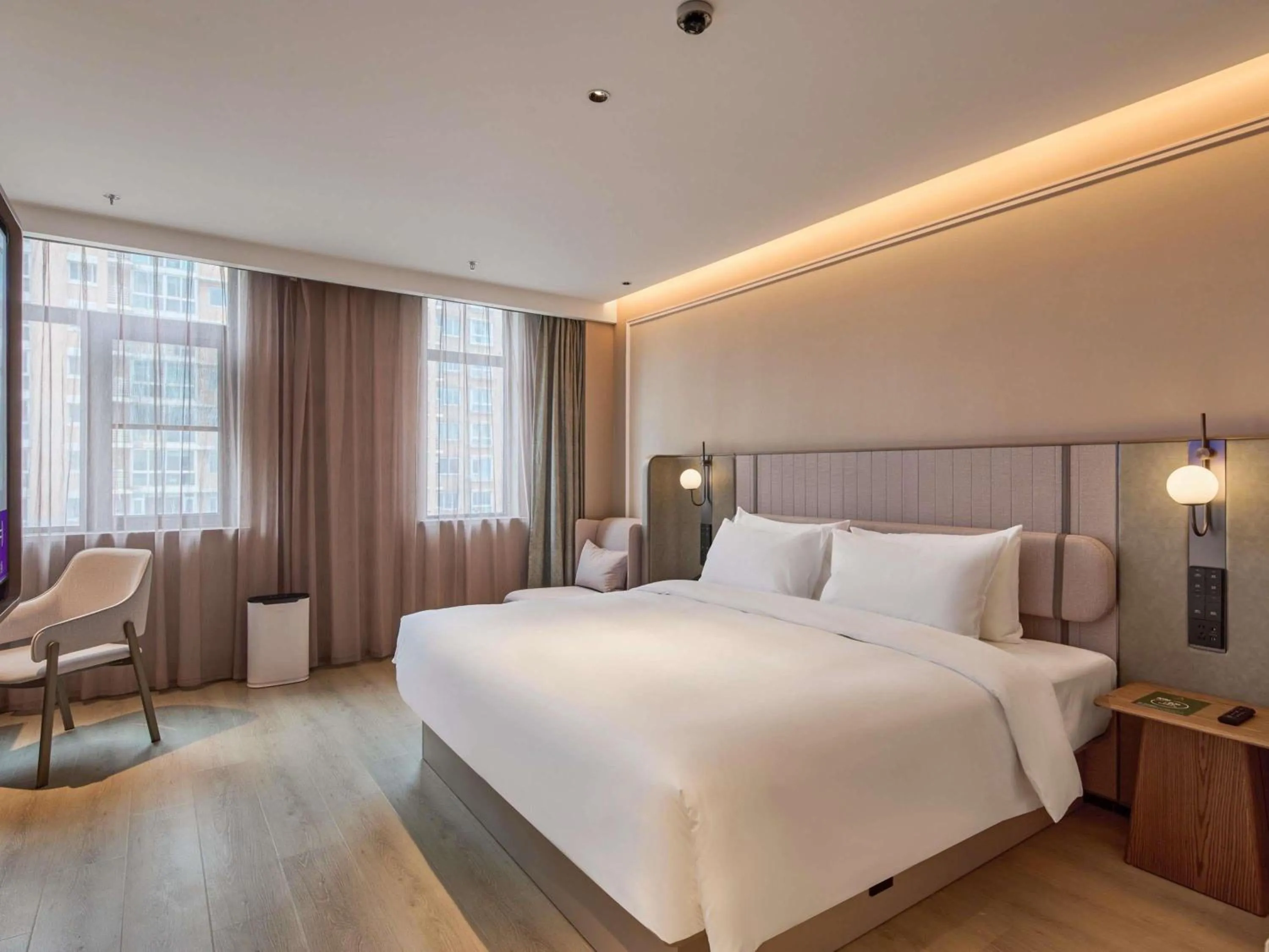 Bedroom, Bed in Mercure Hangzhou West Lake Fengqi Road