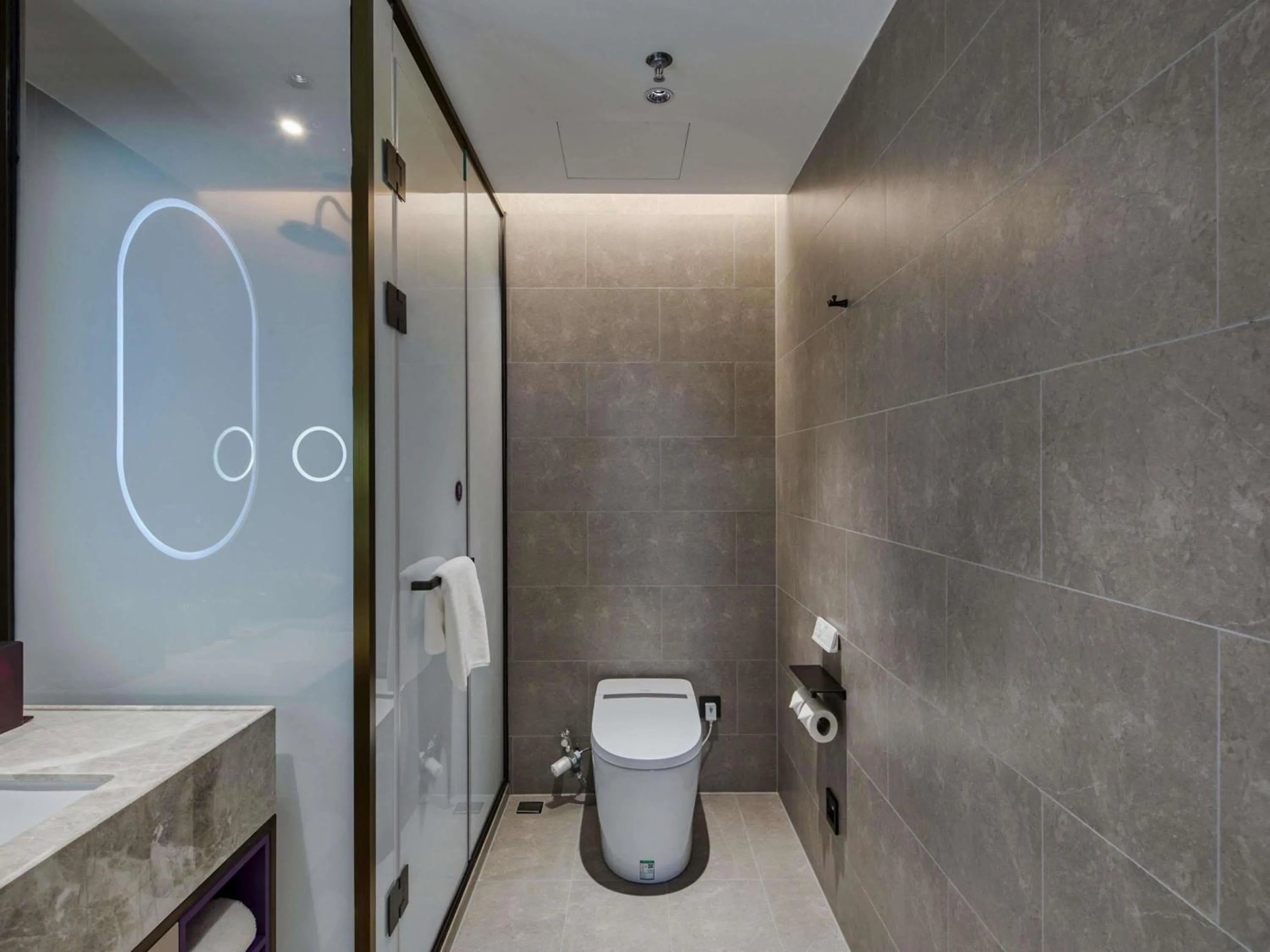 Photo of the whole room in Mercure Hangzhou West Lake Fengqi Road