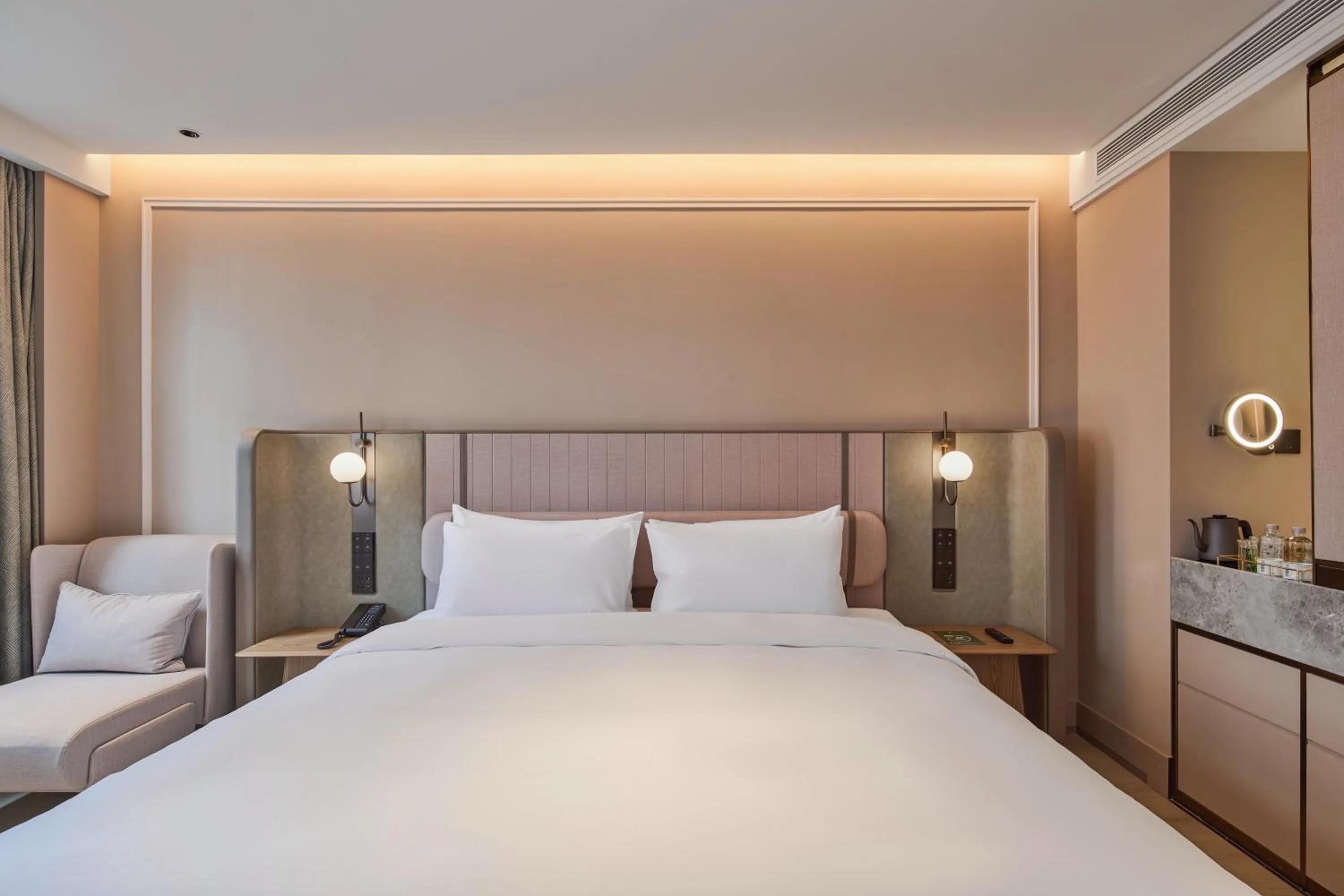 Bed in Mercure Hangzhou West Lake Fengqi Road