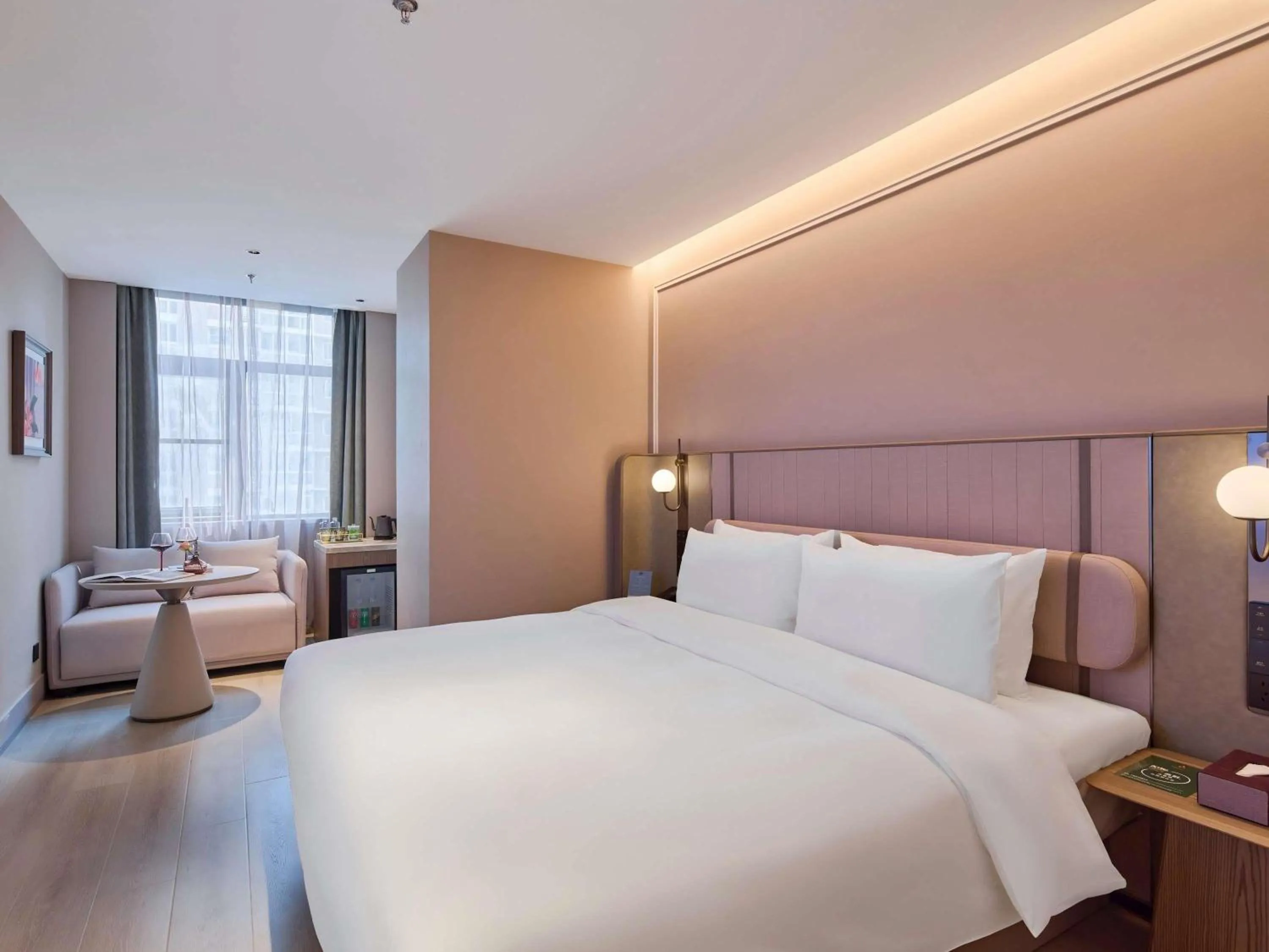 Bedroom, Bed in Mercure Hangzhou West Lake Fengqi Road