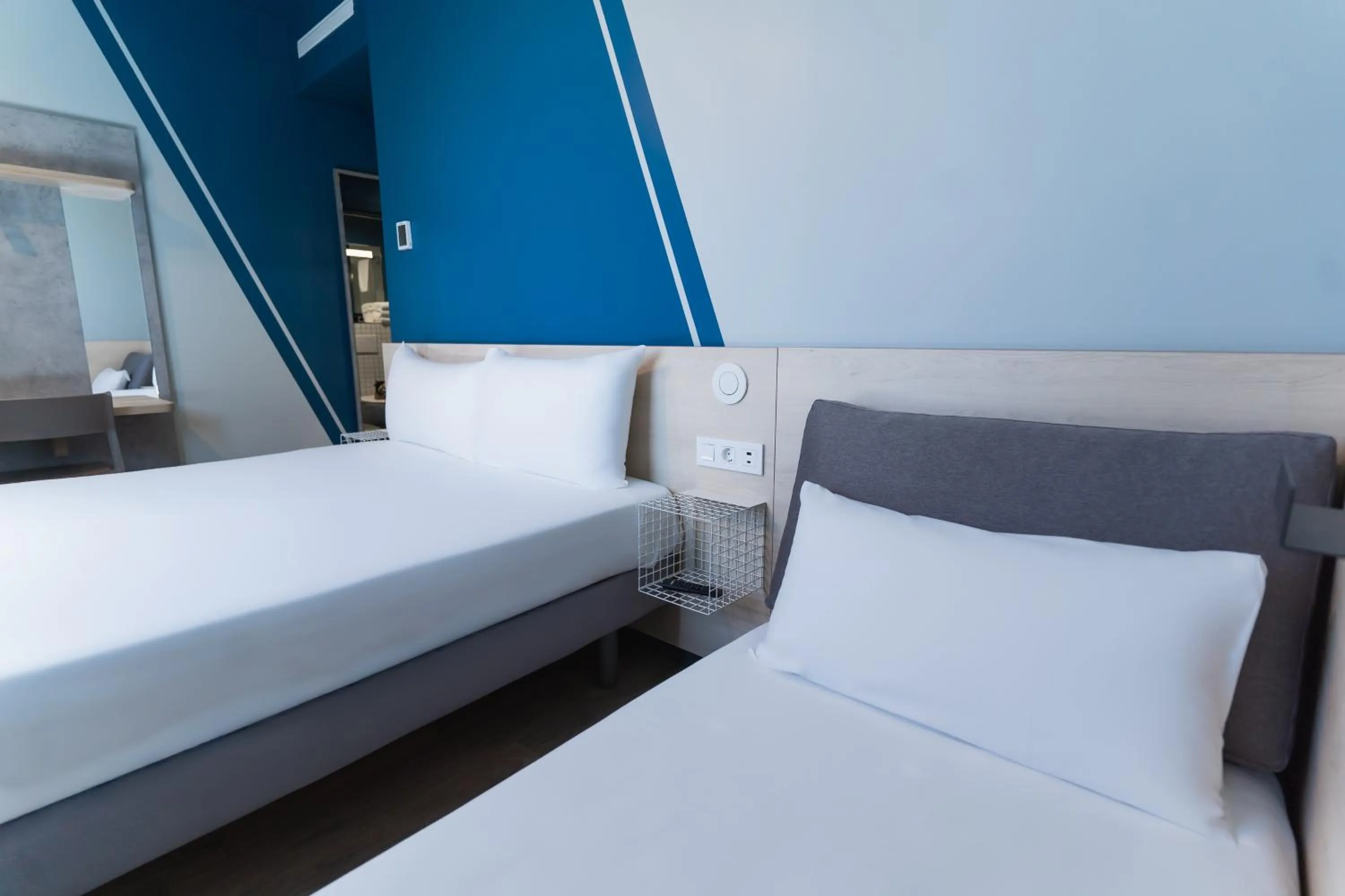Bed in ibis budget Madrid Albasanz