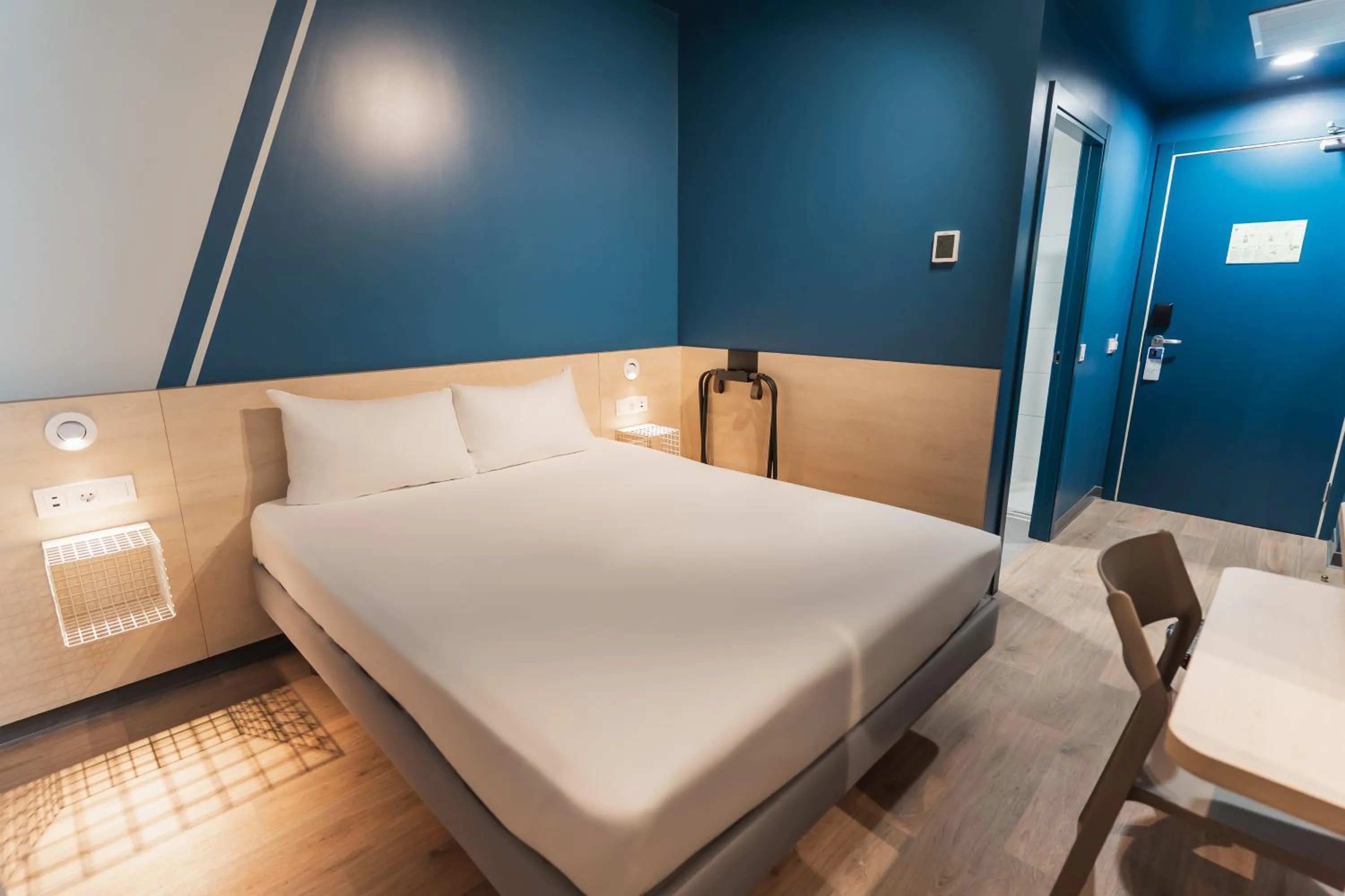 Bed in ibis budget Madrid Albasanz