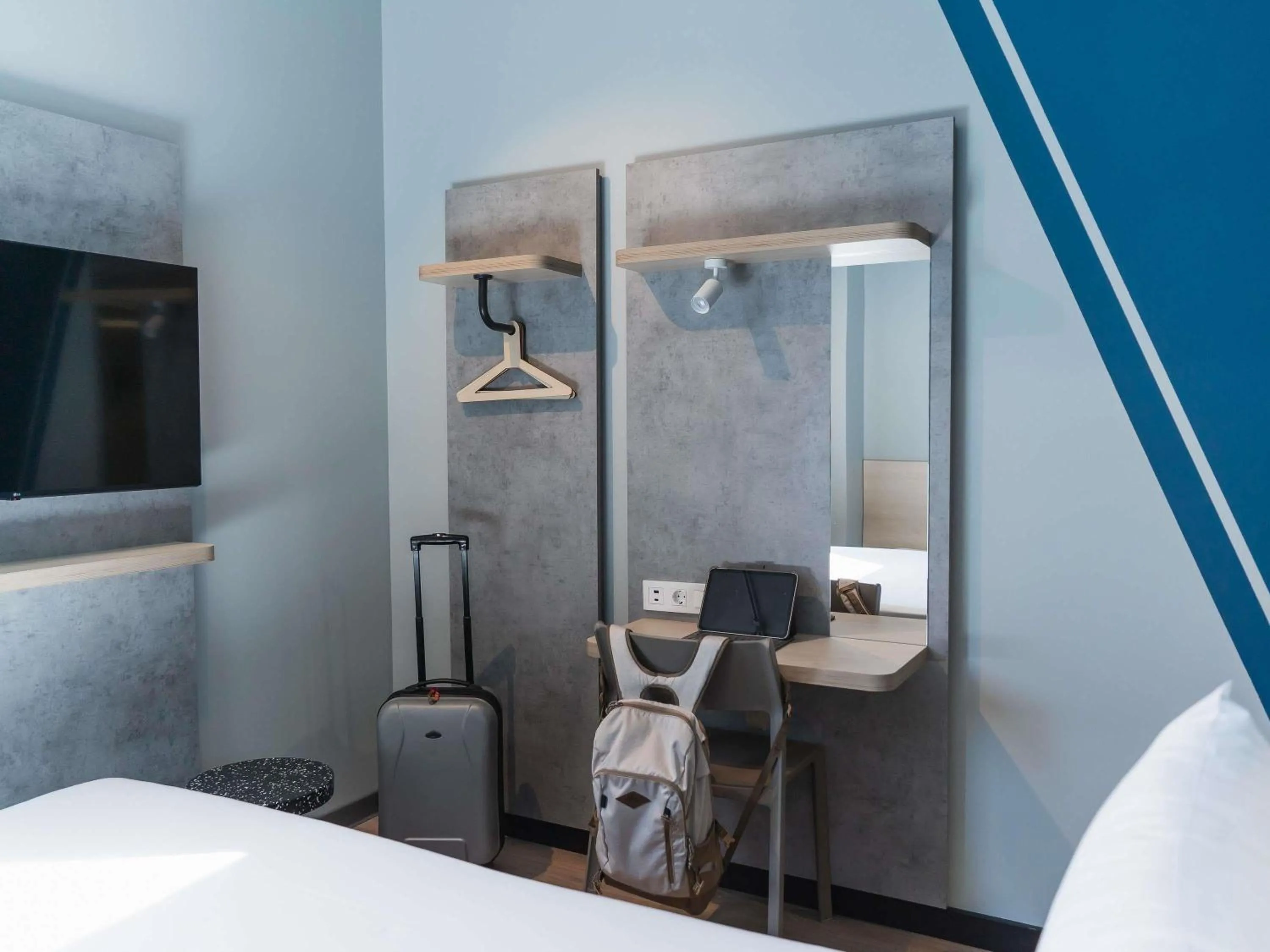 Bedroom, Bed in ibis budget Madrid Albasanz