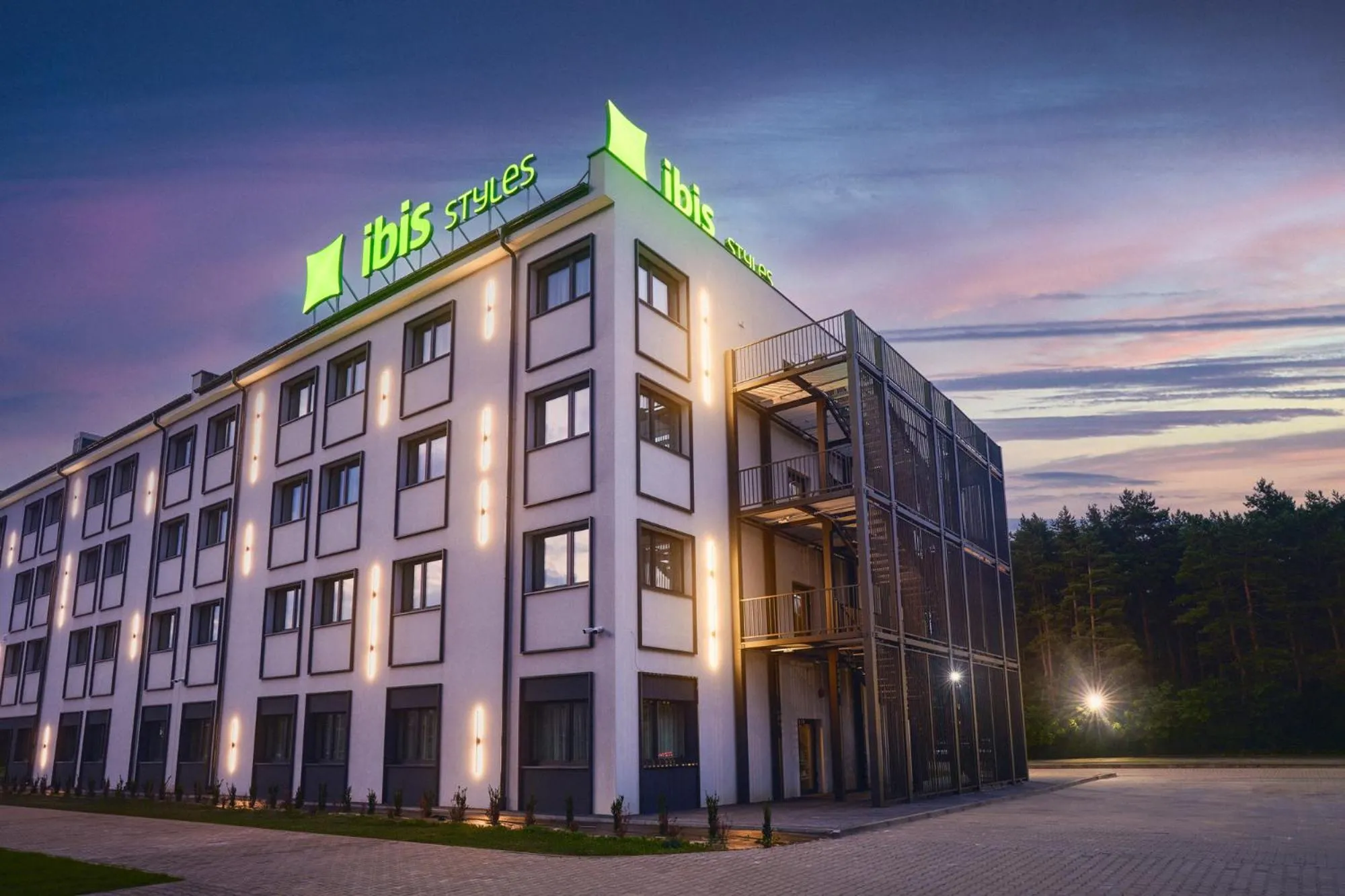 Property building in ibis Styles Katowice Airport