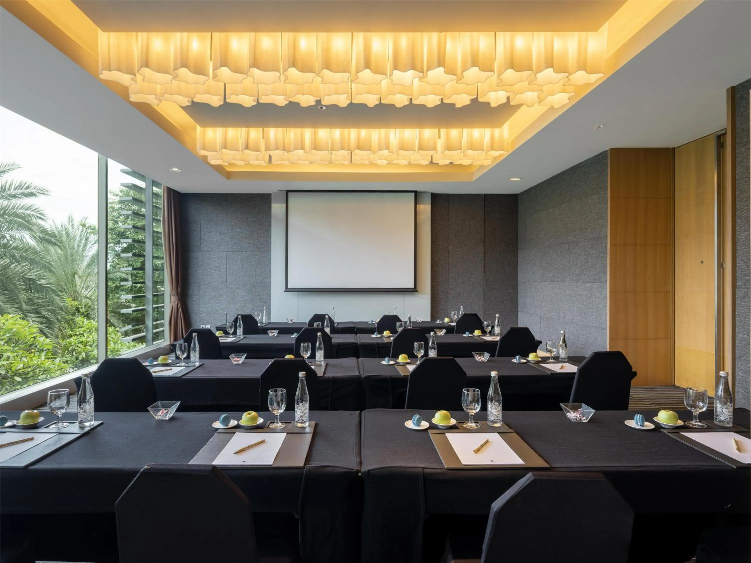 Meeting/conference room in DoubleTree by Hilton Jakarta Kemayoran
