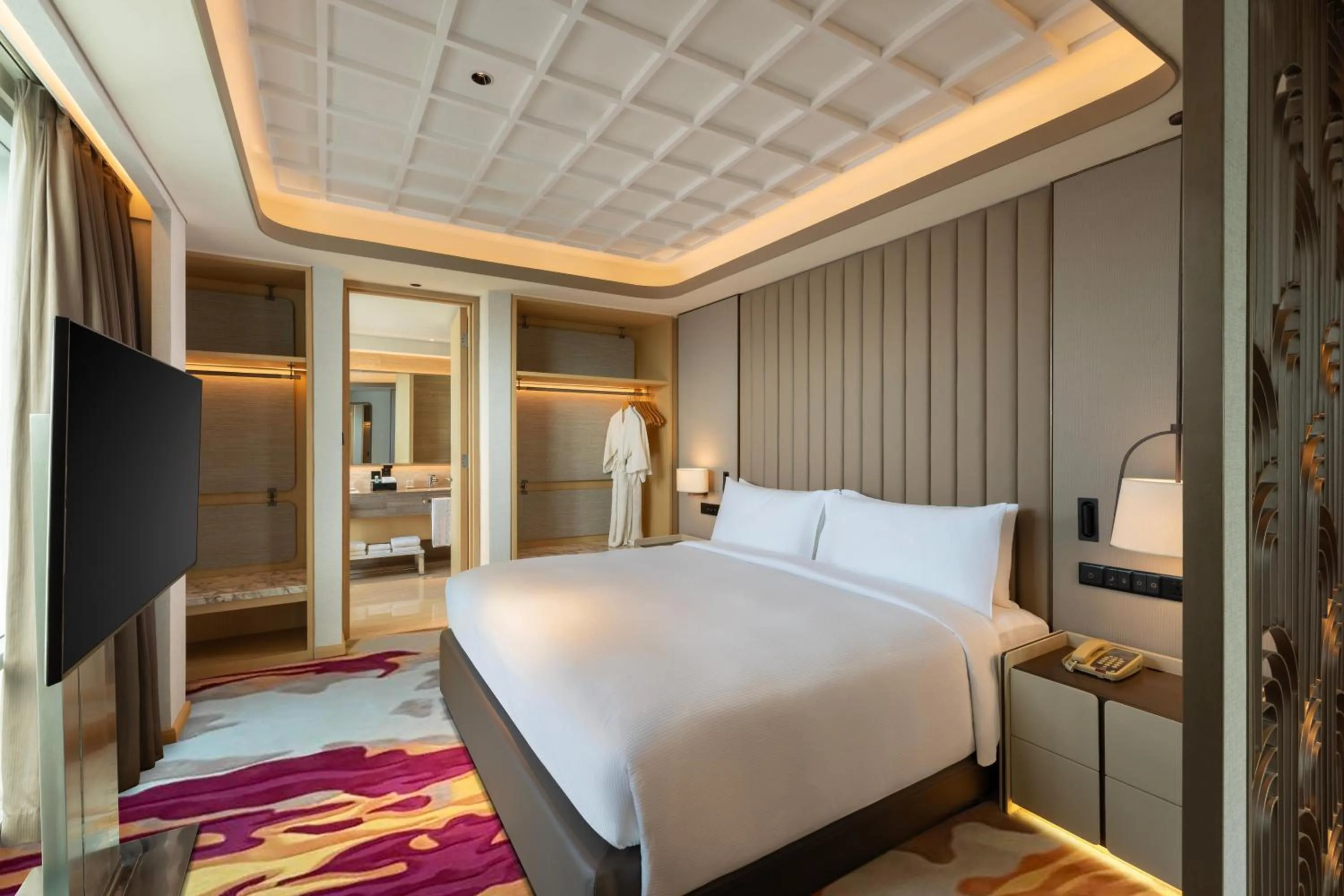 Bed in DoubleTree by Hilton Jakarta Kemayoran