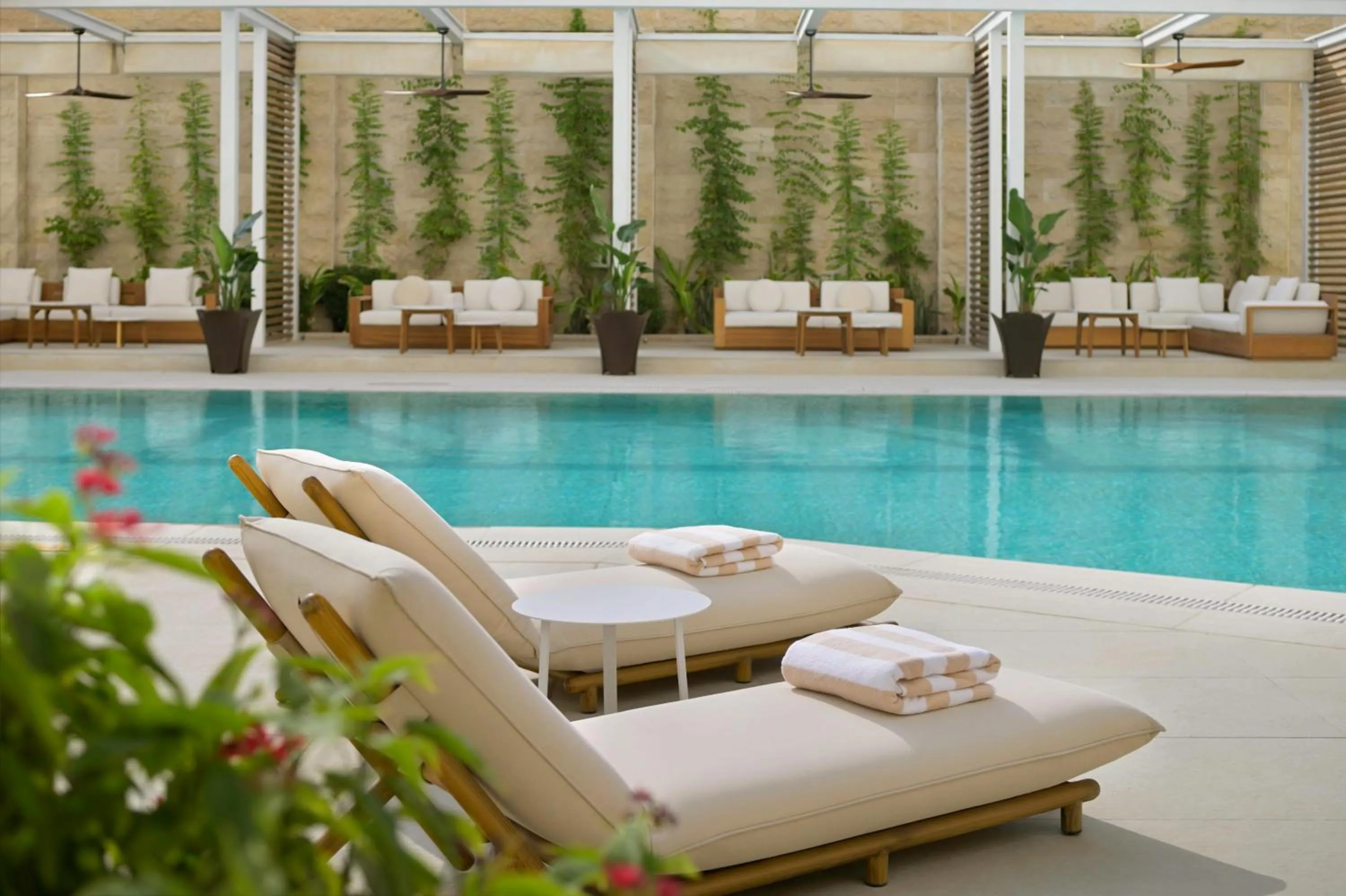 Swimming pool in Kimpton KAFD Riyadh by IHG