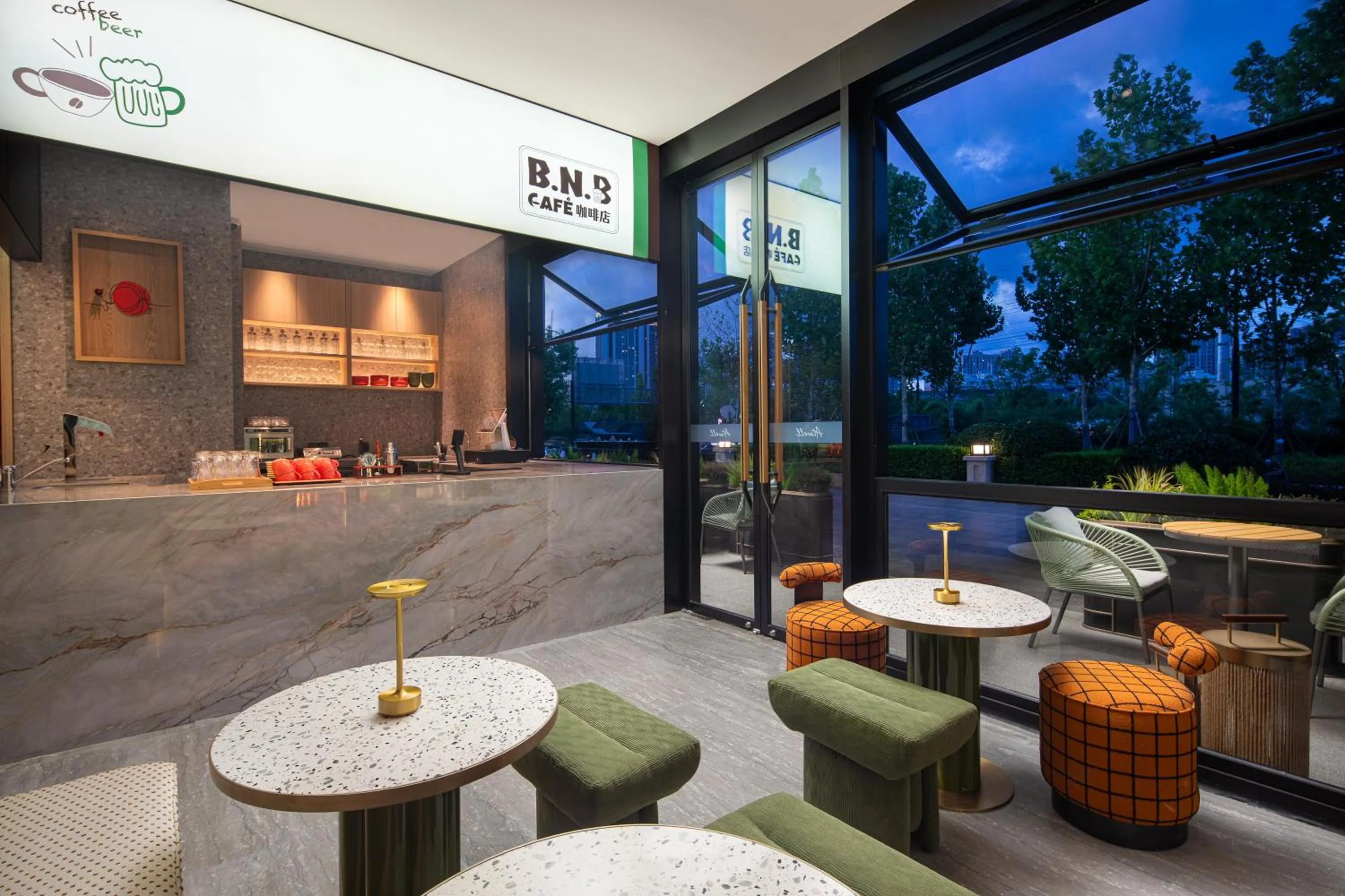 Restaurant/places to eat in Atwell Suites Shanghai by IHG, Wuning Road Global Harbor Branch