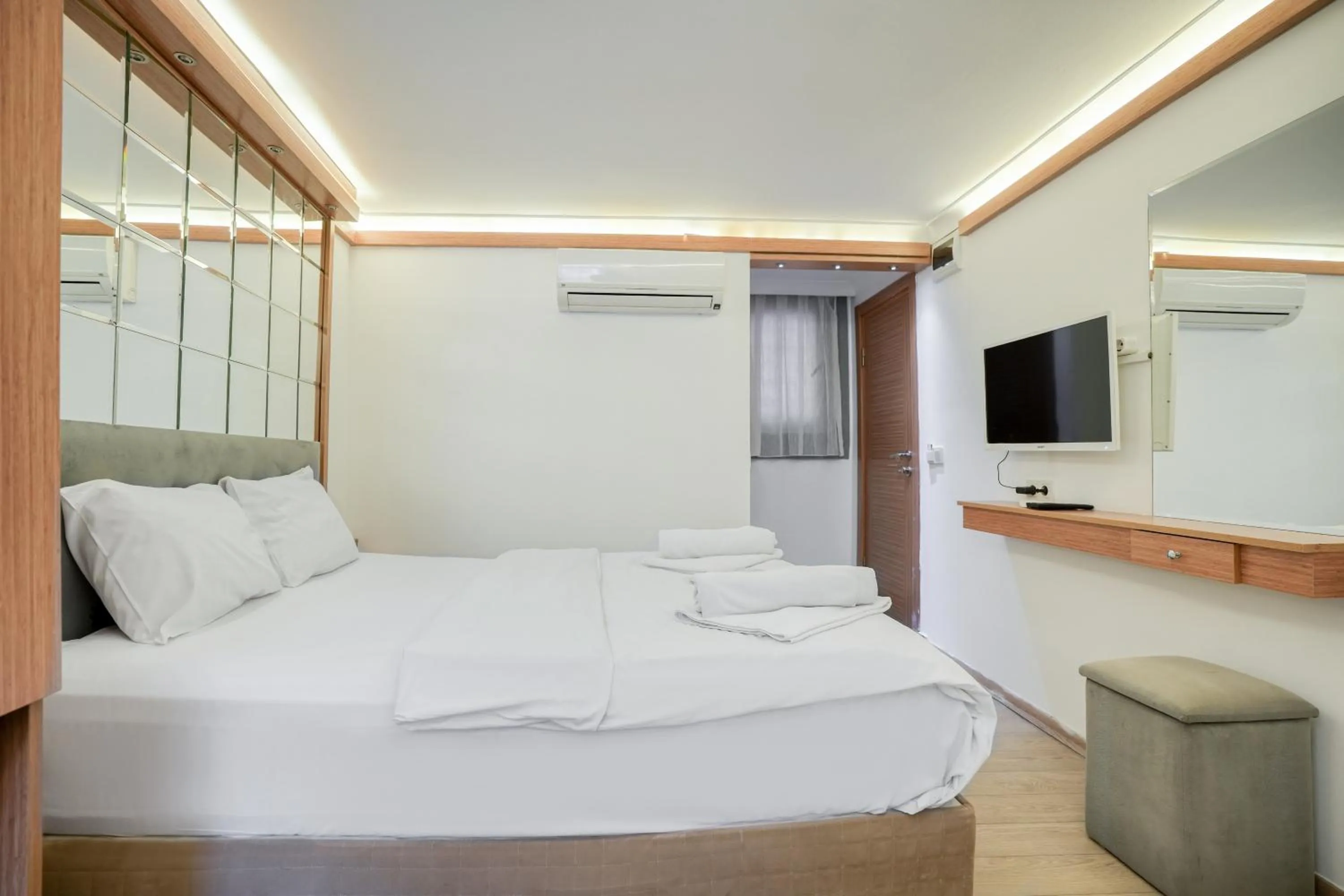 Bed in Viva Butik Sirkeci