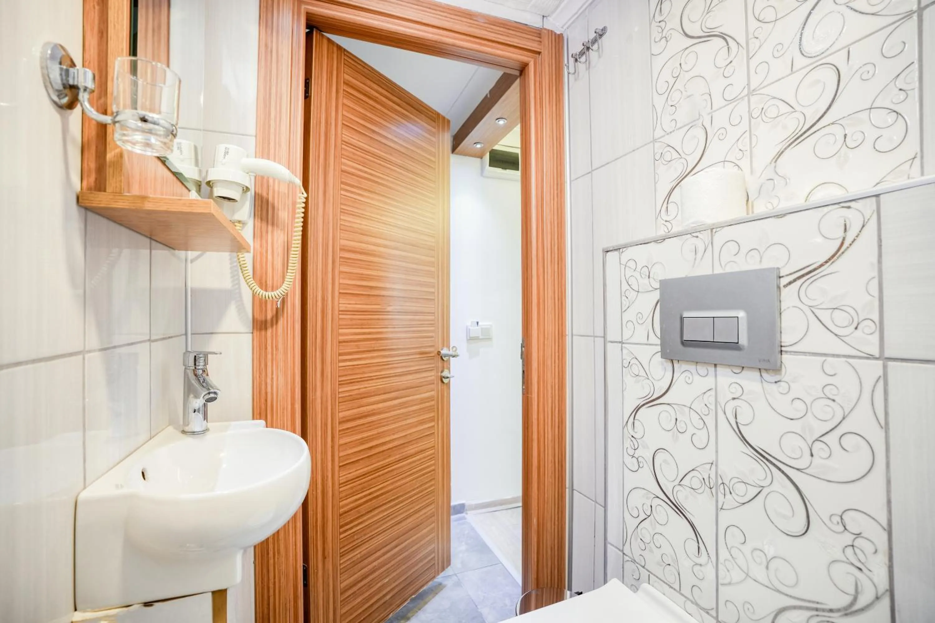 Toilet in Viva Butik Sirkeci