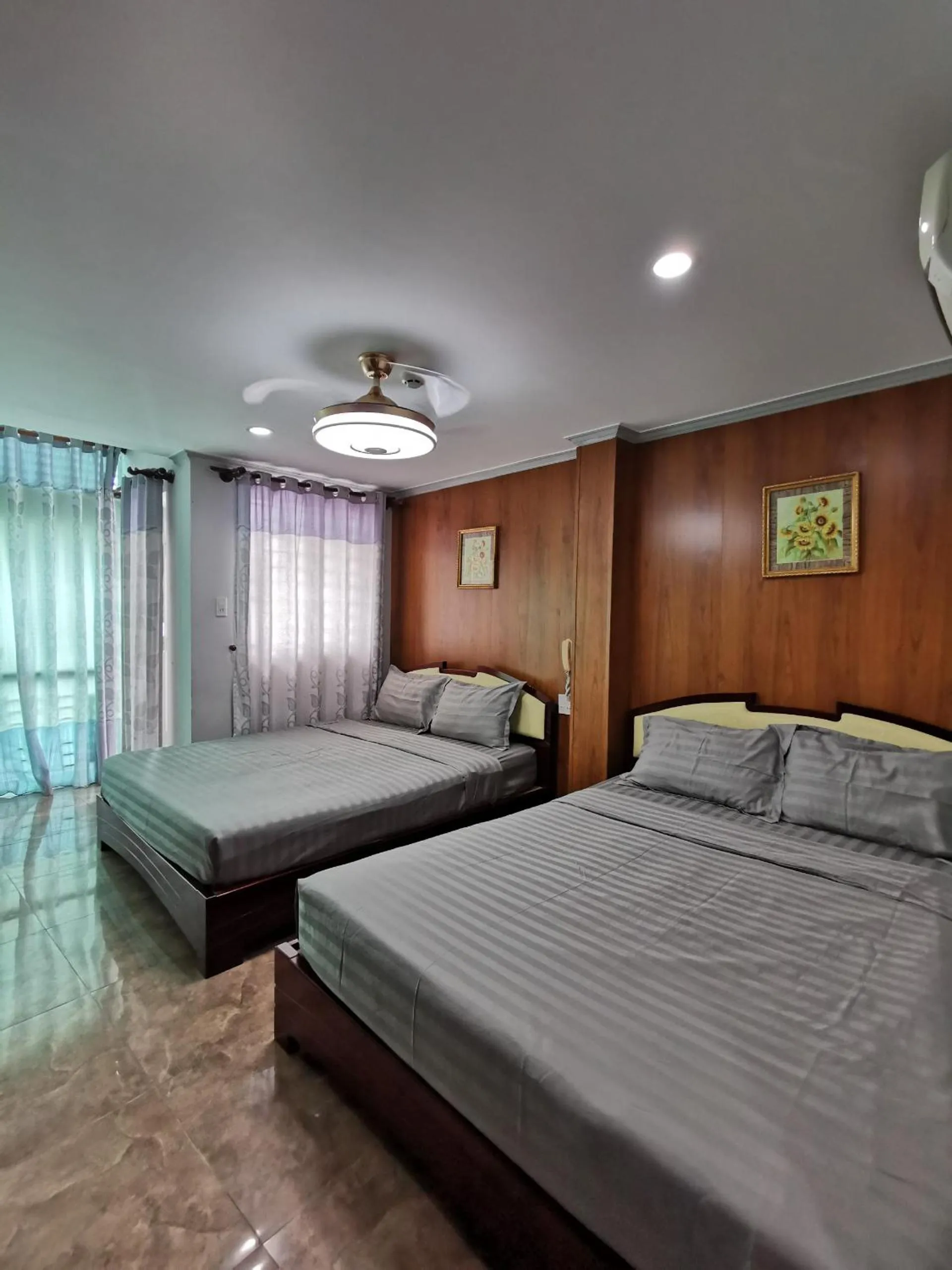 Bedroom, Bed in Number One Hotel