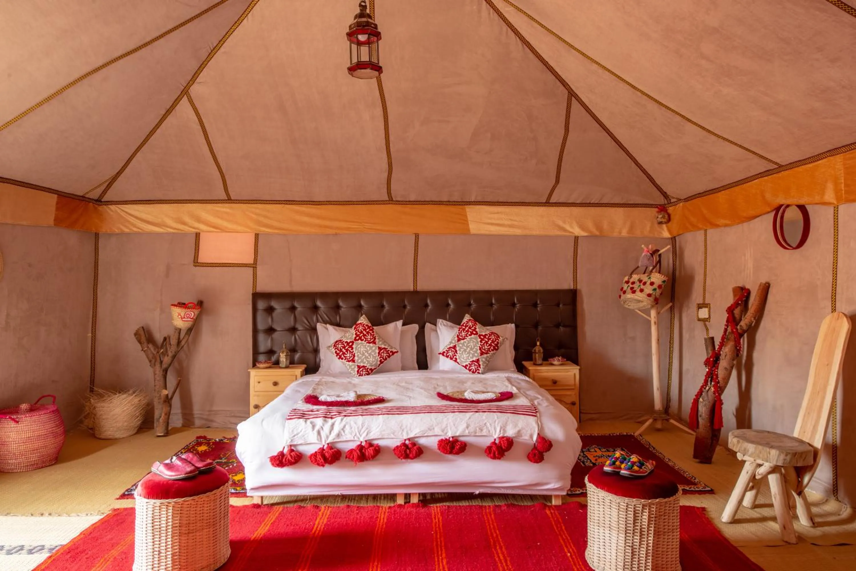 Bed in Sanmao Desert Luxury Camp