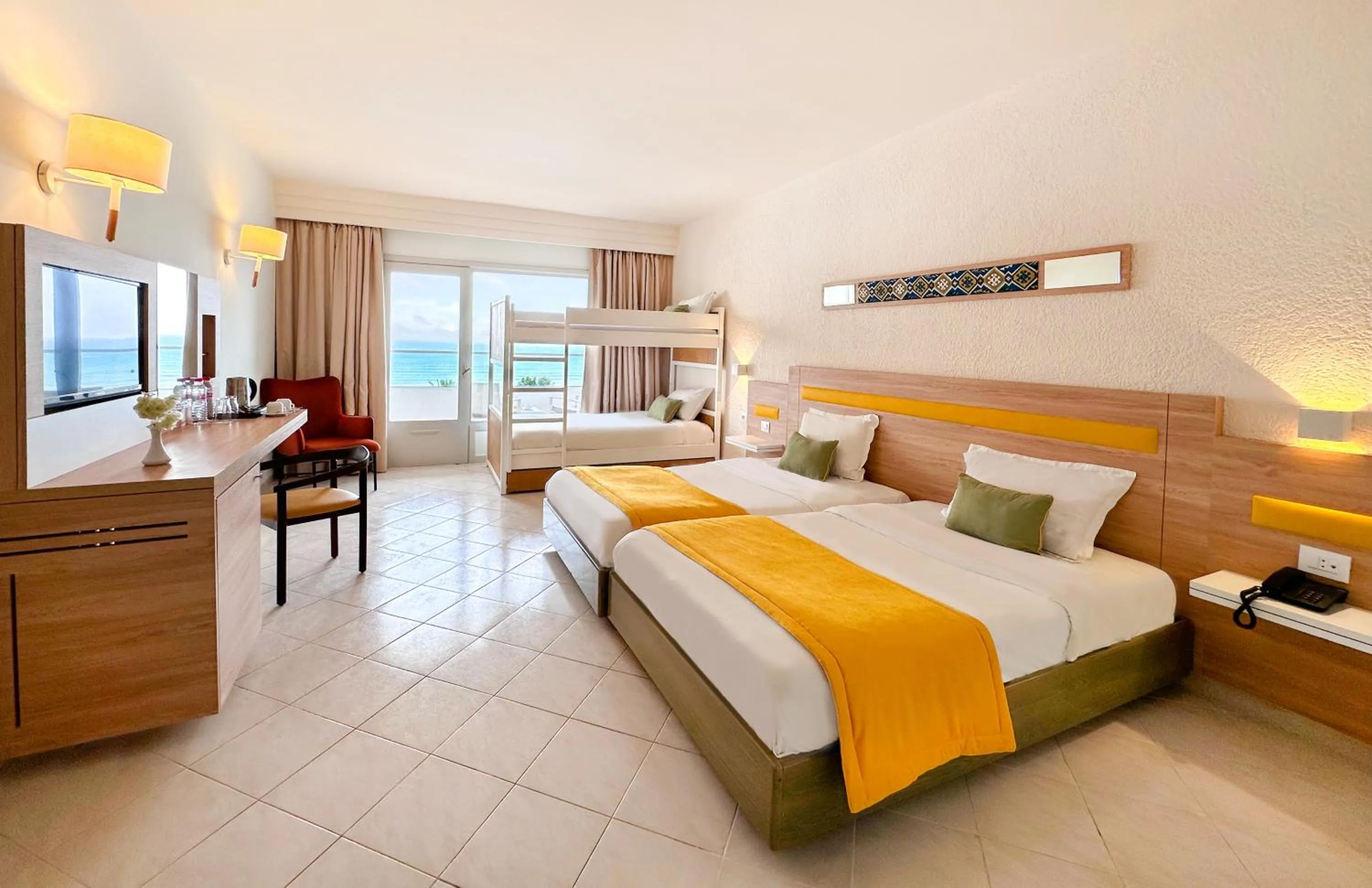 Photo of the whole room, Bed in Sol Azur