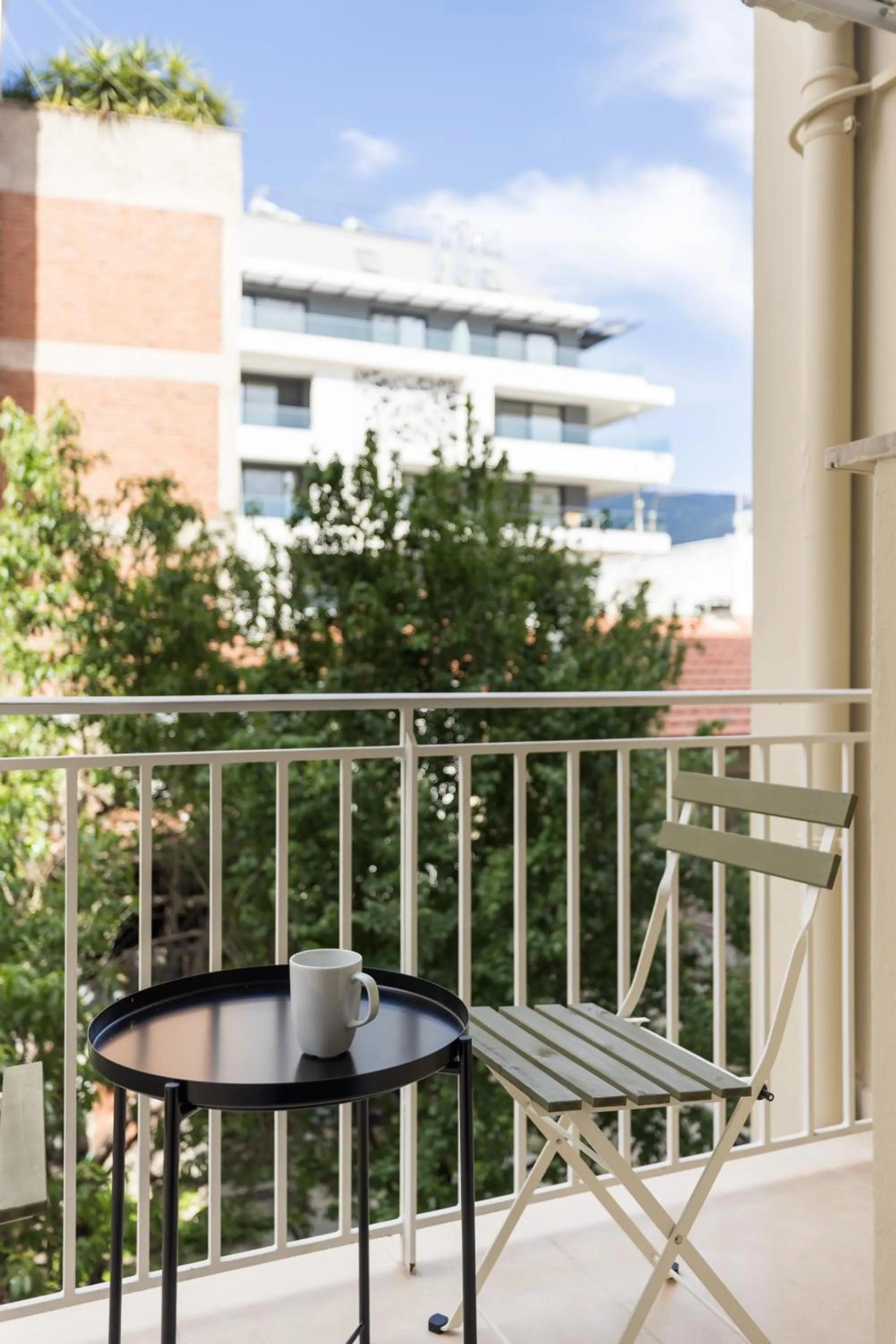 Day in Celine Volos by halu! Cozy apartments in the center