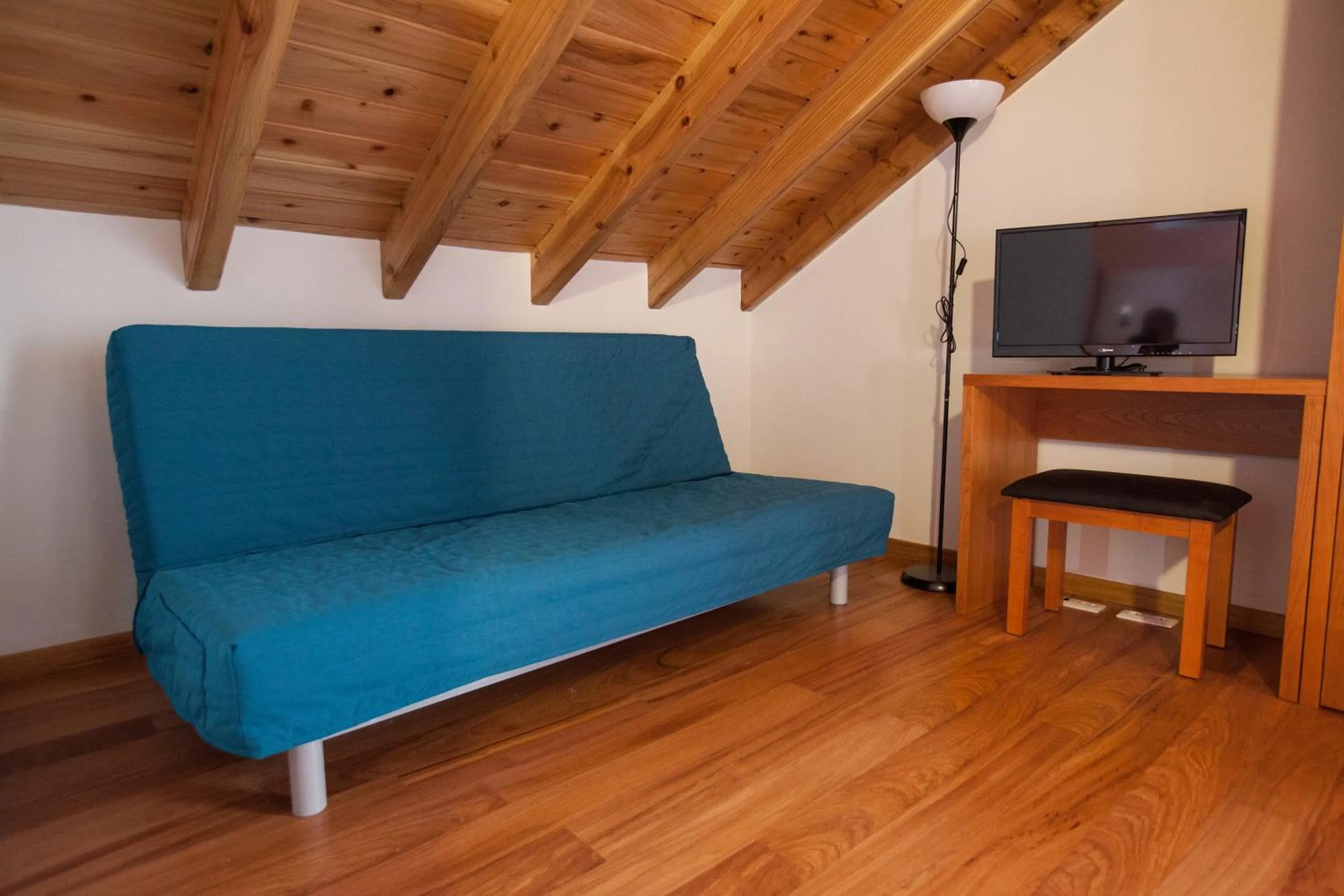 Seating area in Pico da Saudade