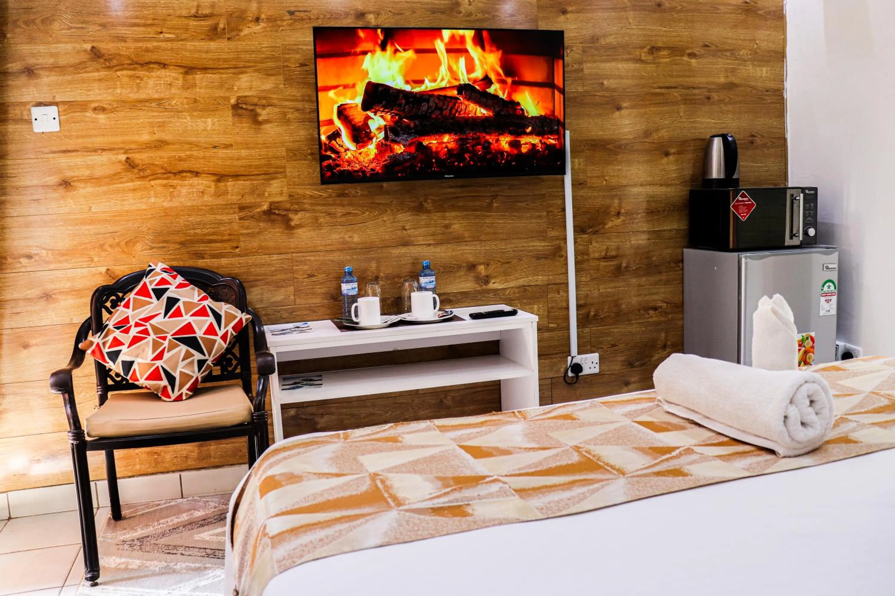 Seating area, Bed in Rio Eco Gardens Hotel