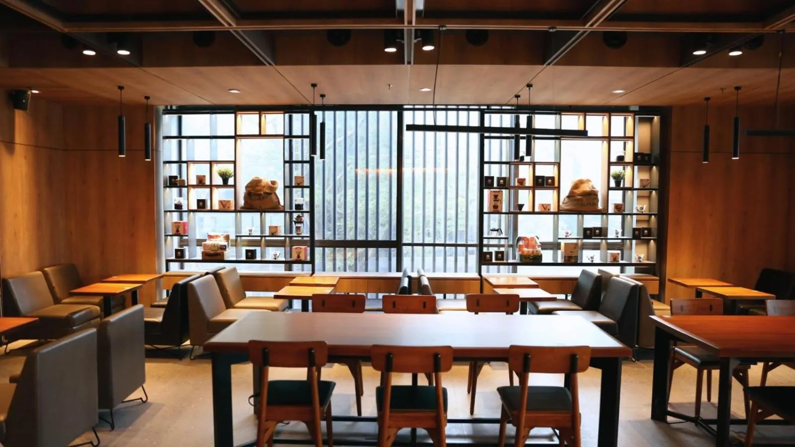 Restaurant/places to eat in AI Hotel Jakarta Thamrin