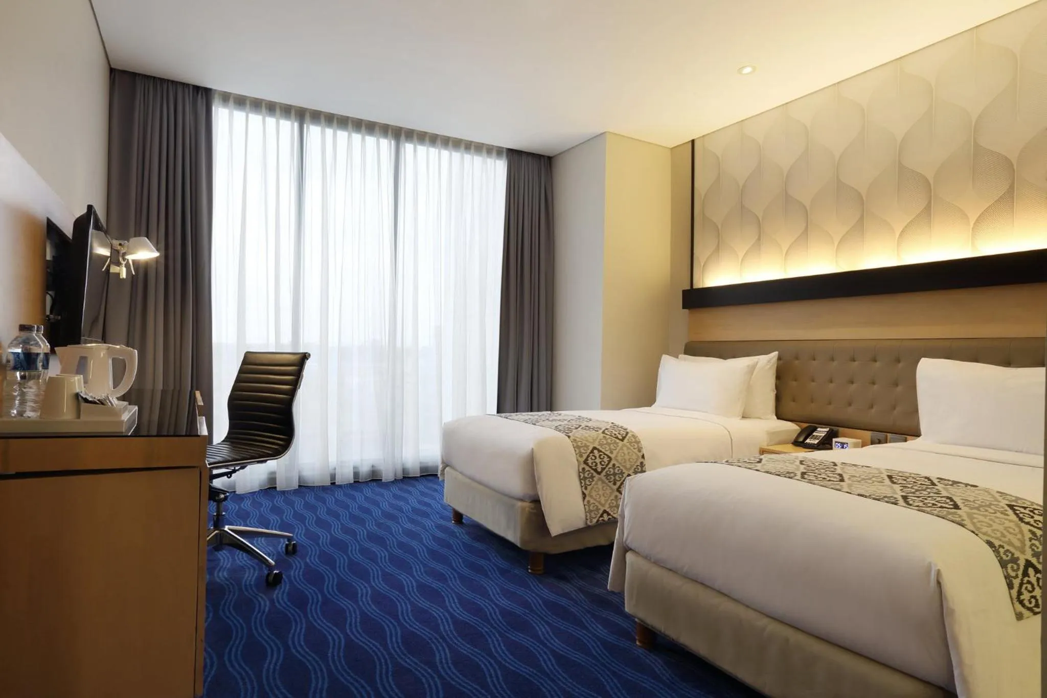 Lobby or reception, Bed in AI Hotel Jakarta Thamrin