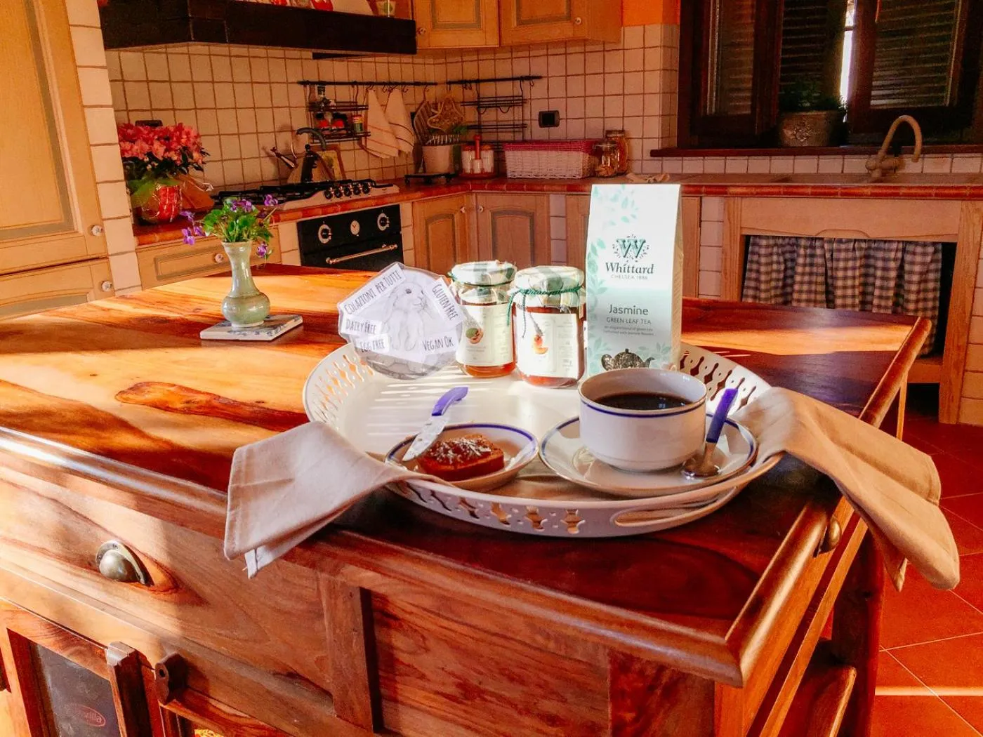 Kitchen or kitchenette in Alba dei Due Soli B&B