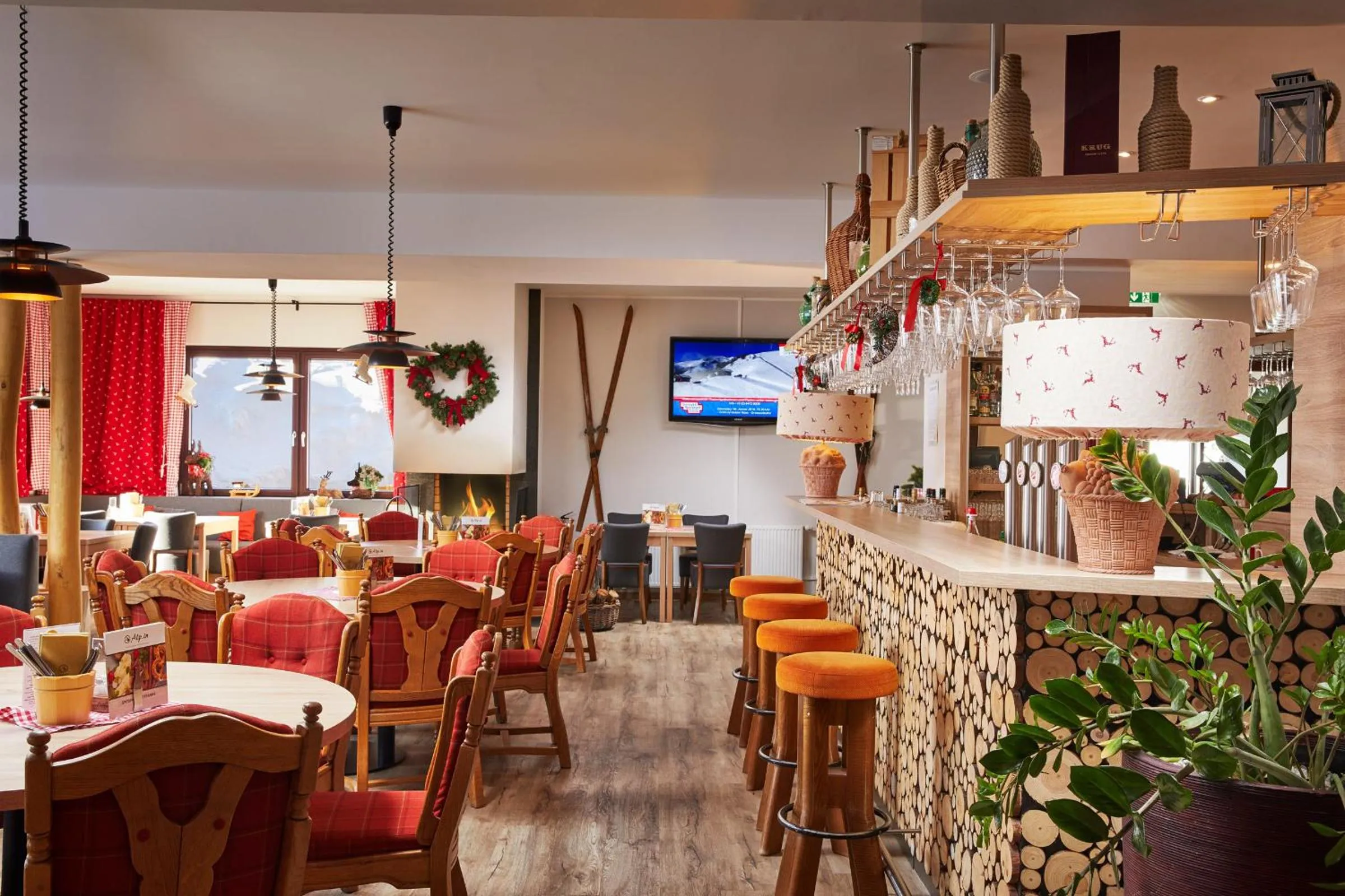 Restaurant/places to eat in Das Alpenhaus Katschberg 1640 inkl Lungau Card