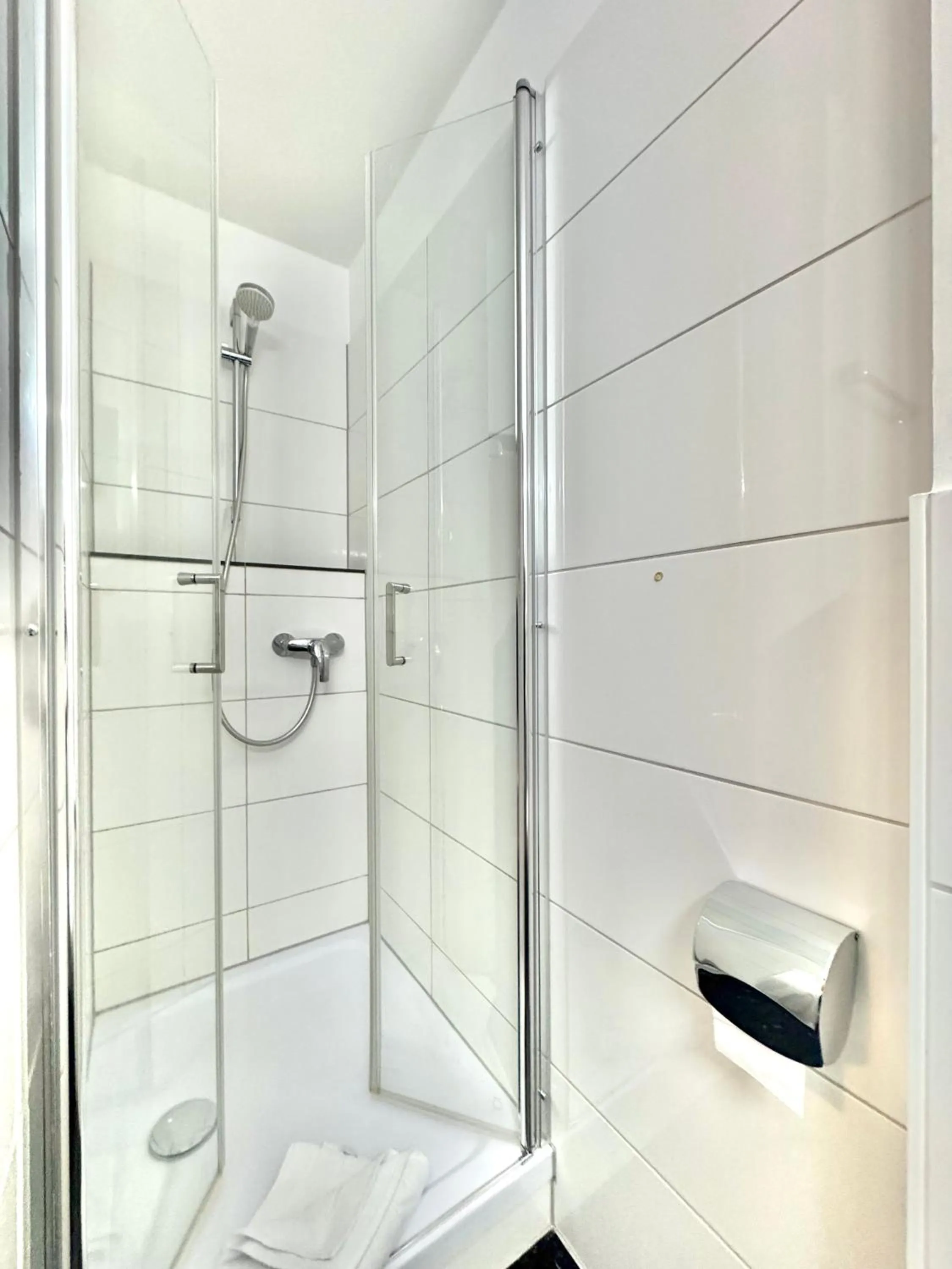 Shower in AR Boutique Hotel Heusenstamm
