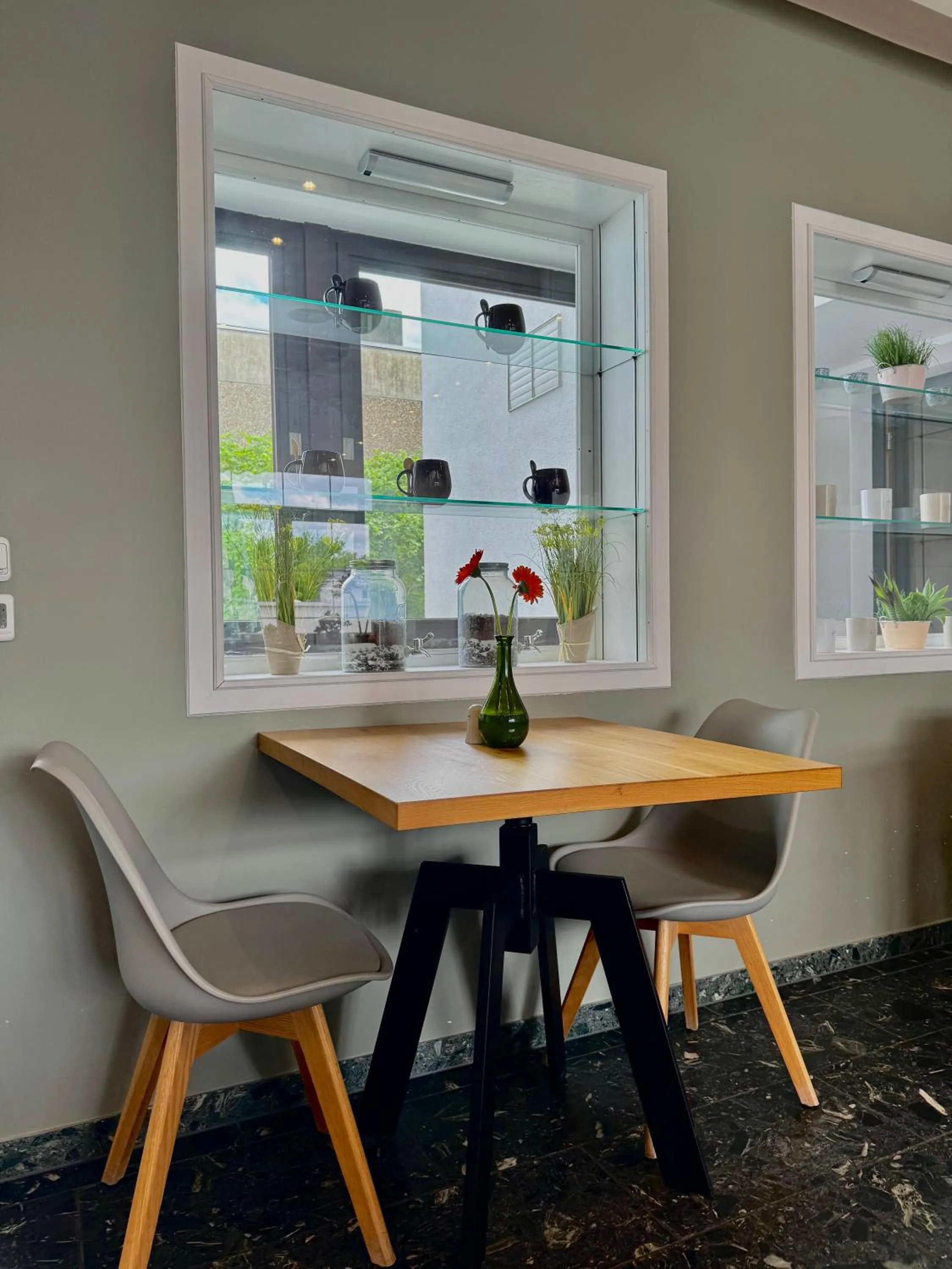 Dining area in AR Boutique Hotel Heusenstamm