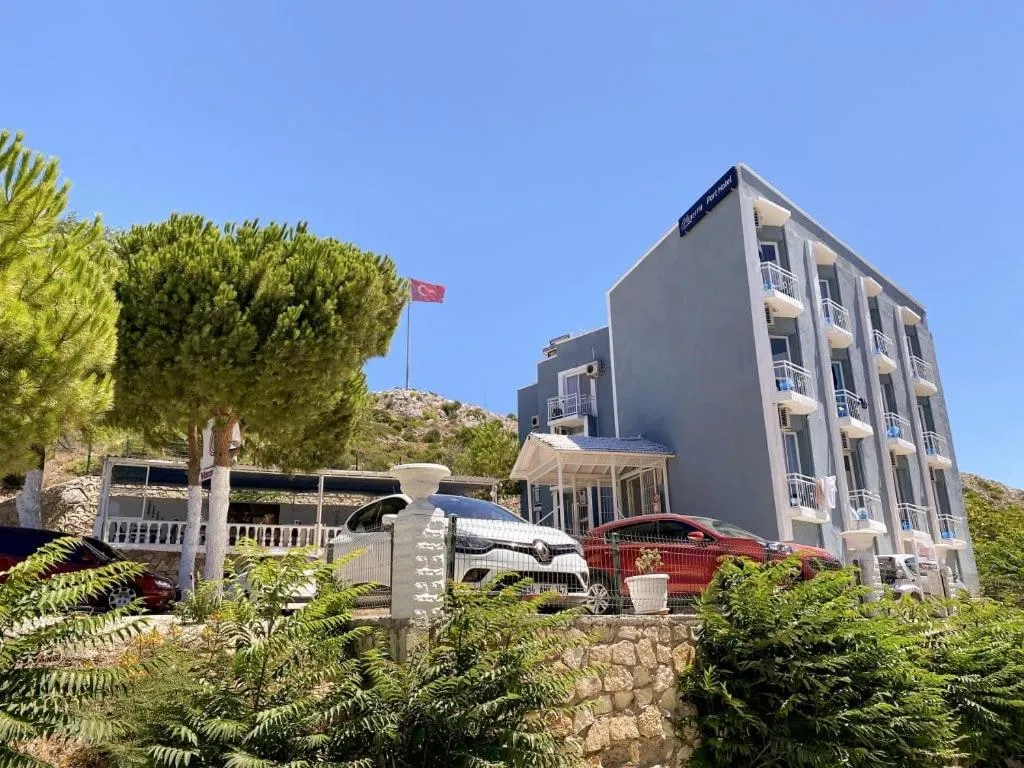 Çeşme Minerva Port Hotel