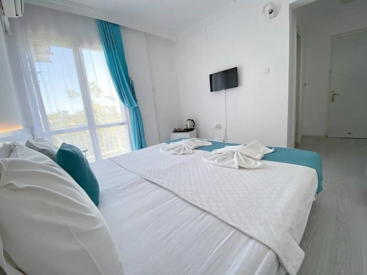 Çeşme Minerva Port Hotel