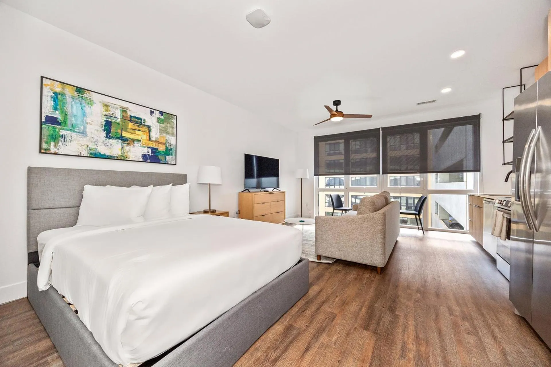 Photo of the whole room, Bed in Anthem House Huntsville MidCity, powered by Placemakr