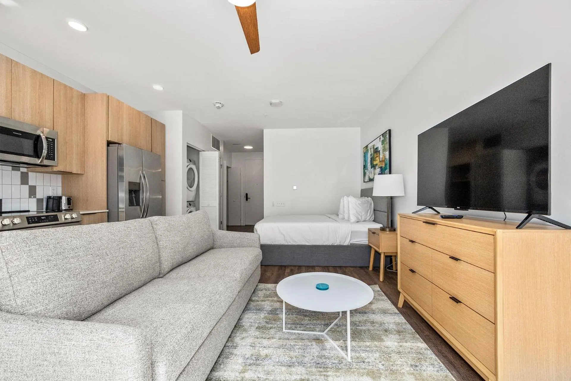 Living room in Anthem House Huntsville MidCity, powered by Placemakr