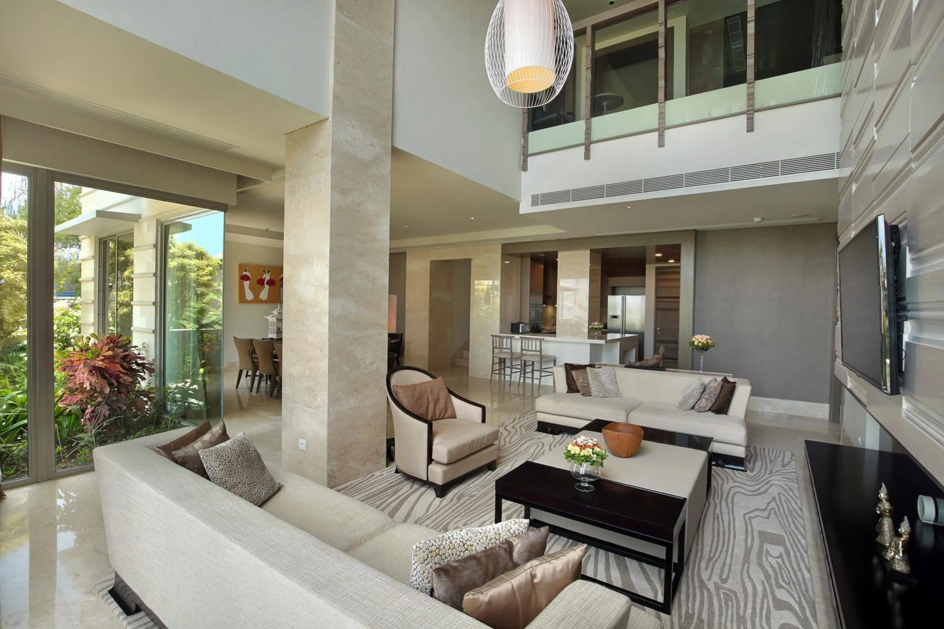 Area and facilities in Luxury Apartment at AYANA Residences