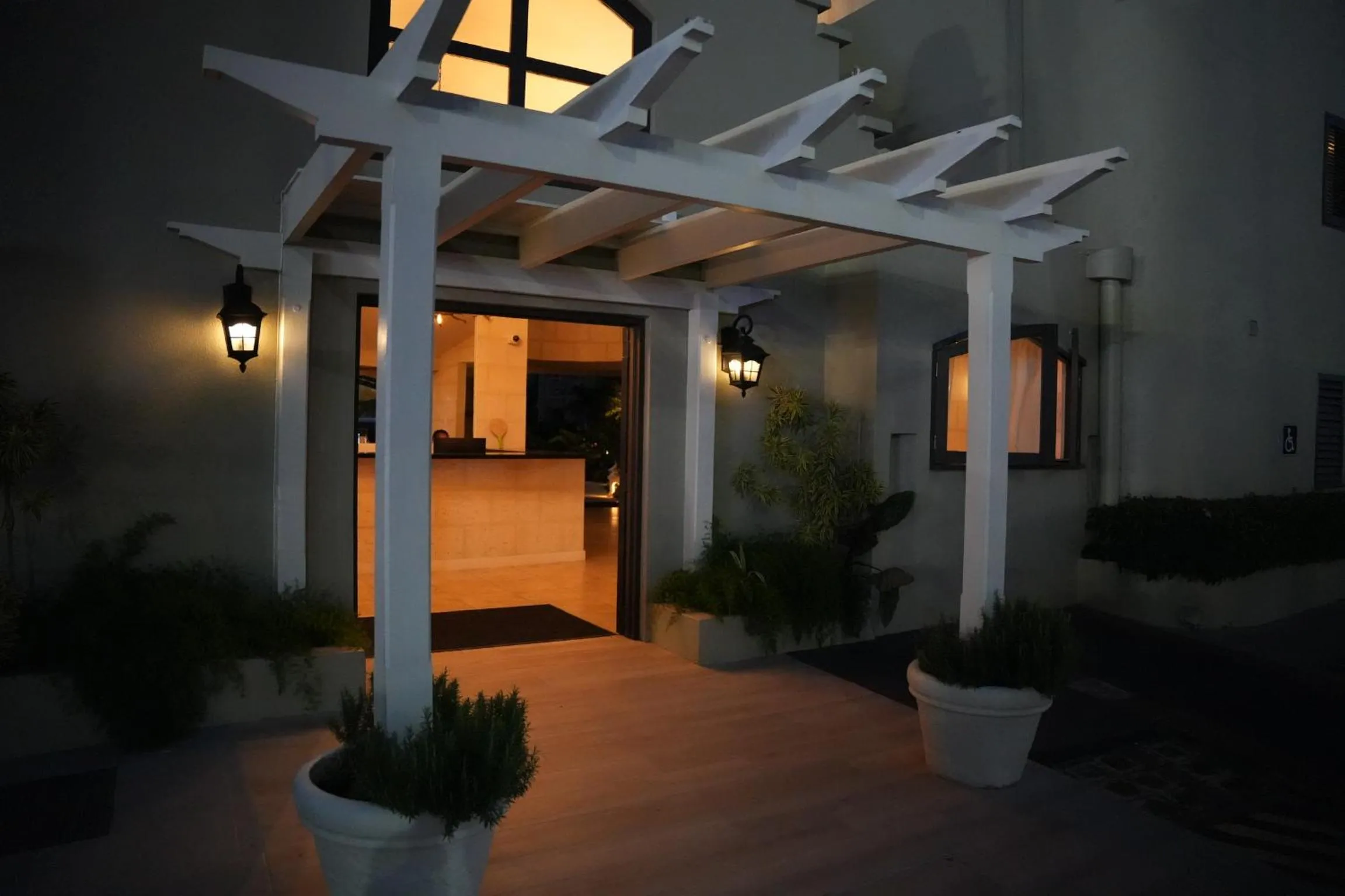 Facade/entrance in Hôtel Le Roy