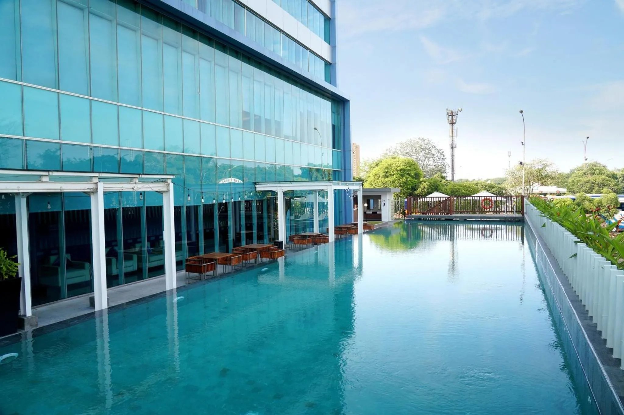 Property building in Holiday Inn Express Jakarta International Expo by IHG