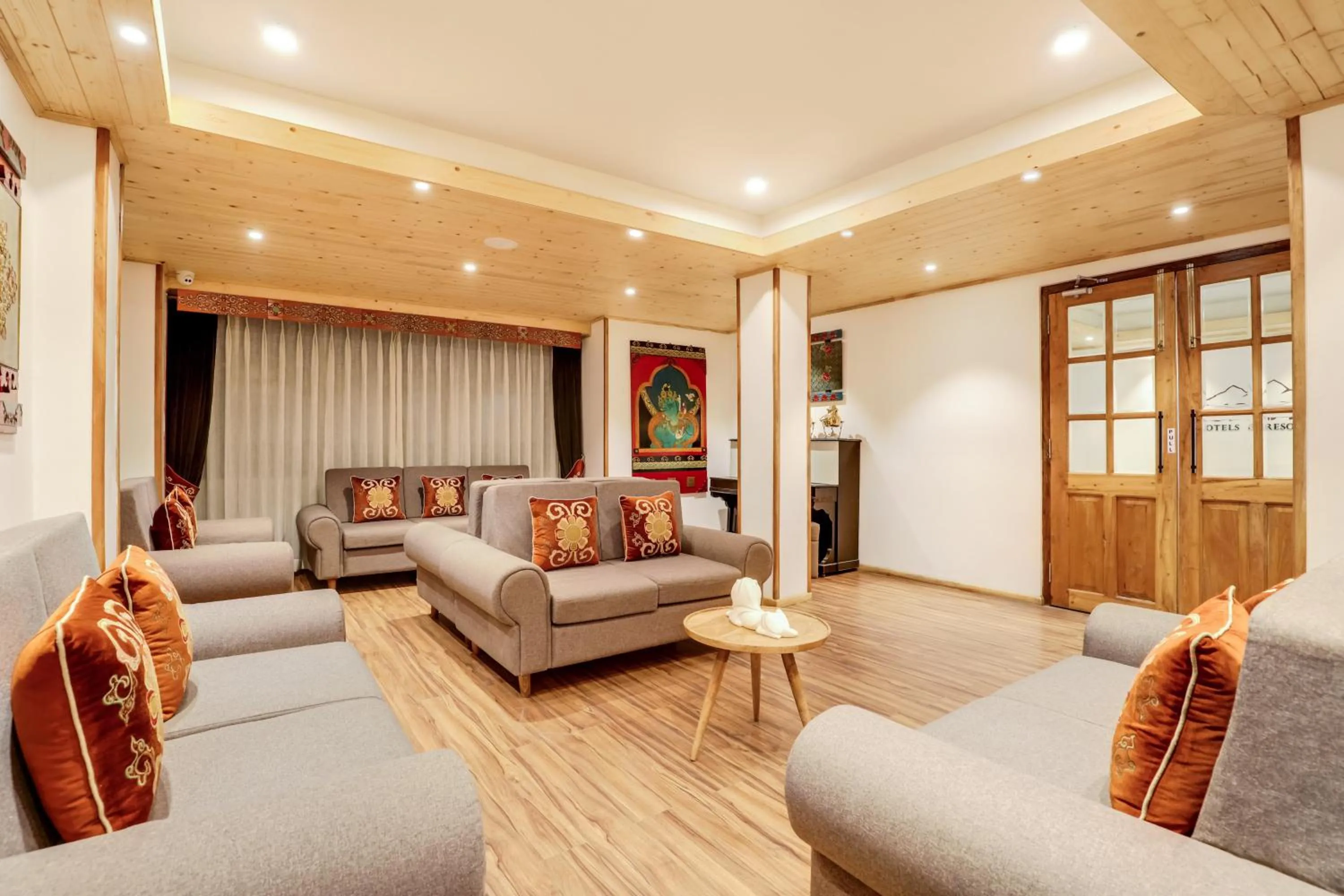 Living room in Summit Swiss Heritage Resort & Spa