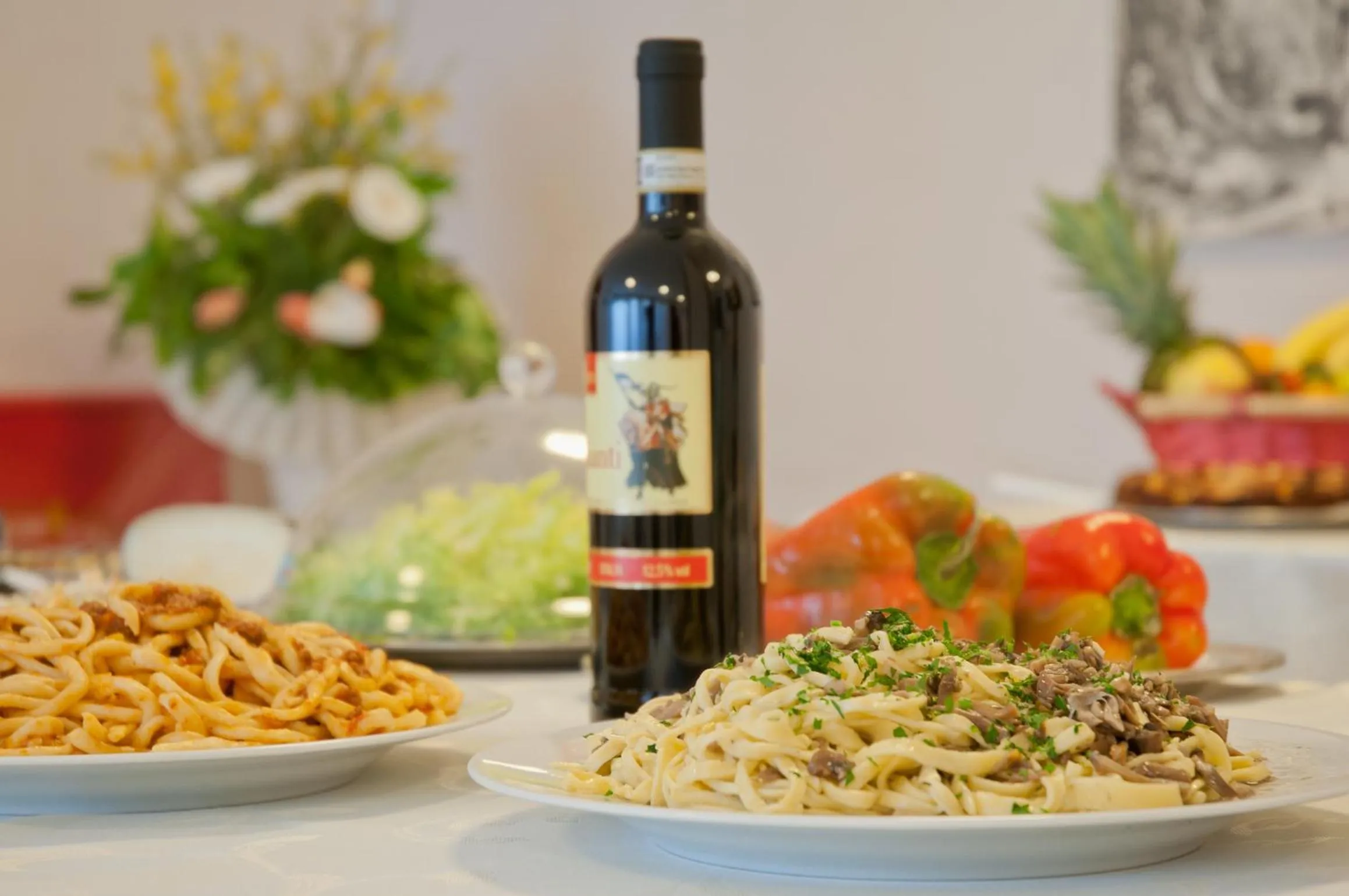 Restaurant/places to eat in Albergo La Rosetta