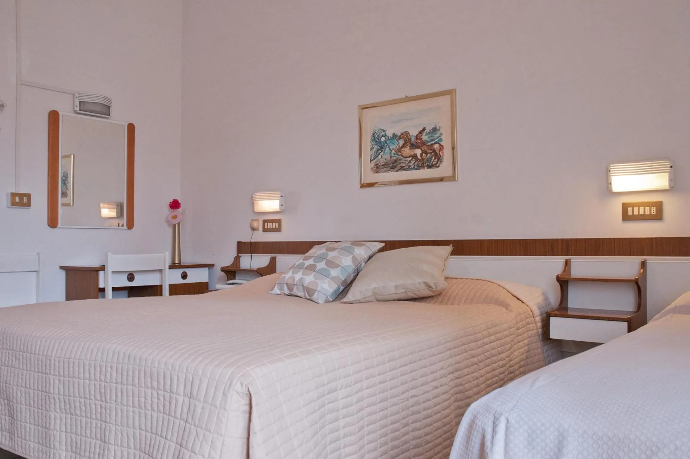 Bedroom, Bed in Albergo La Rosetta