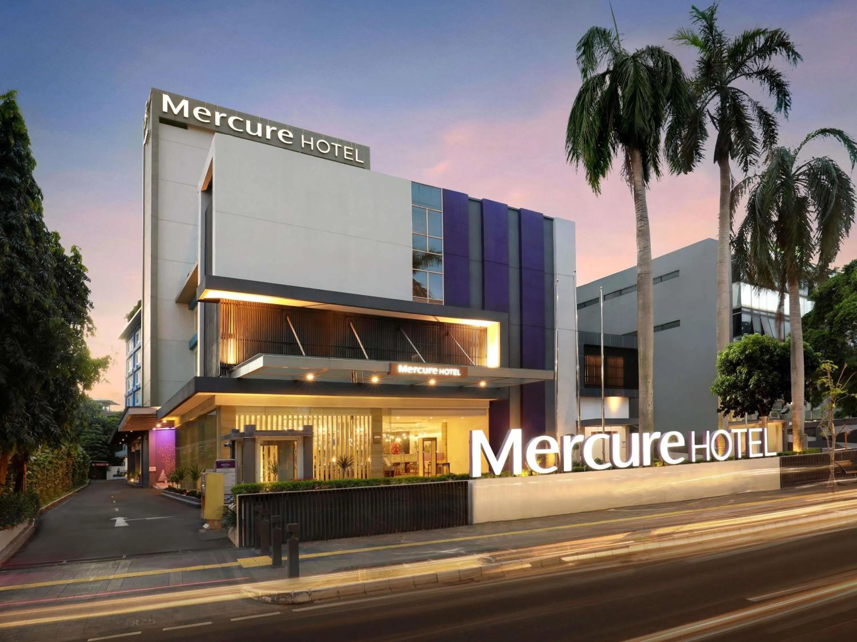 Property building in Mercure Jakarta Cikini