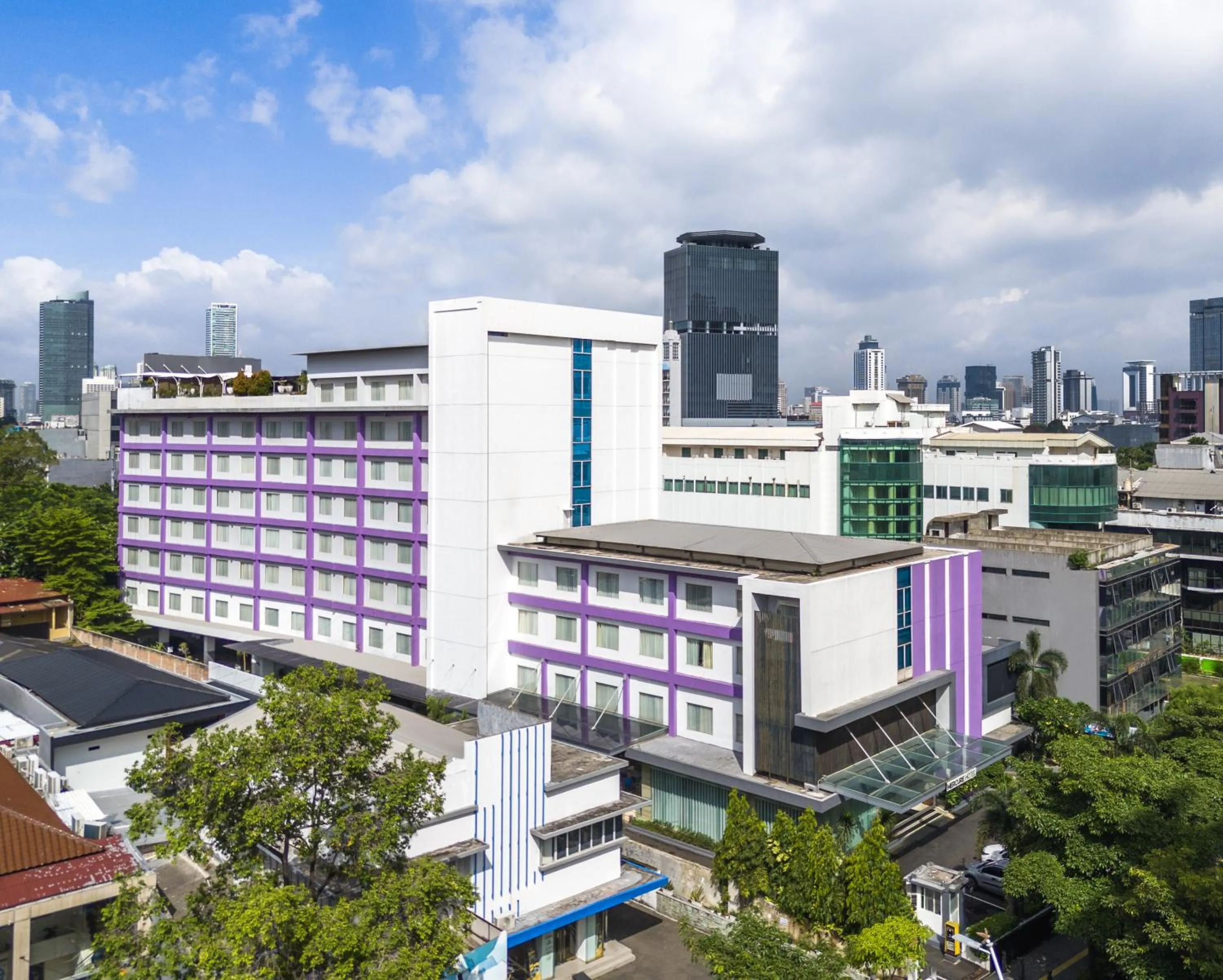 Property building in Mercure Jakarta Cikini
