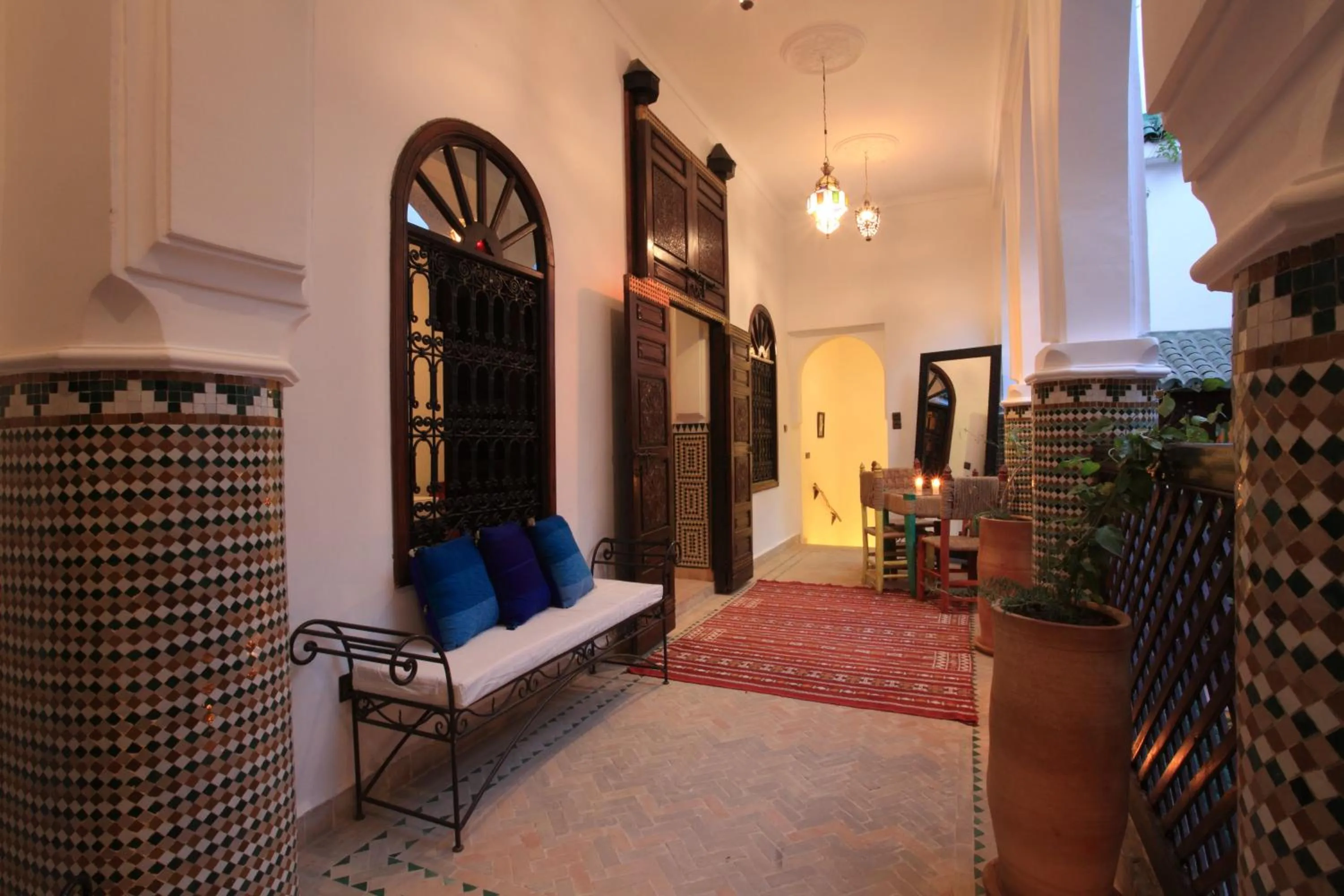 Balcony/Terrace in Riad Alma Mouassine