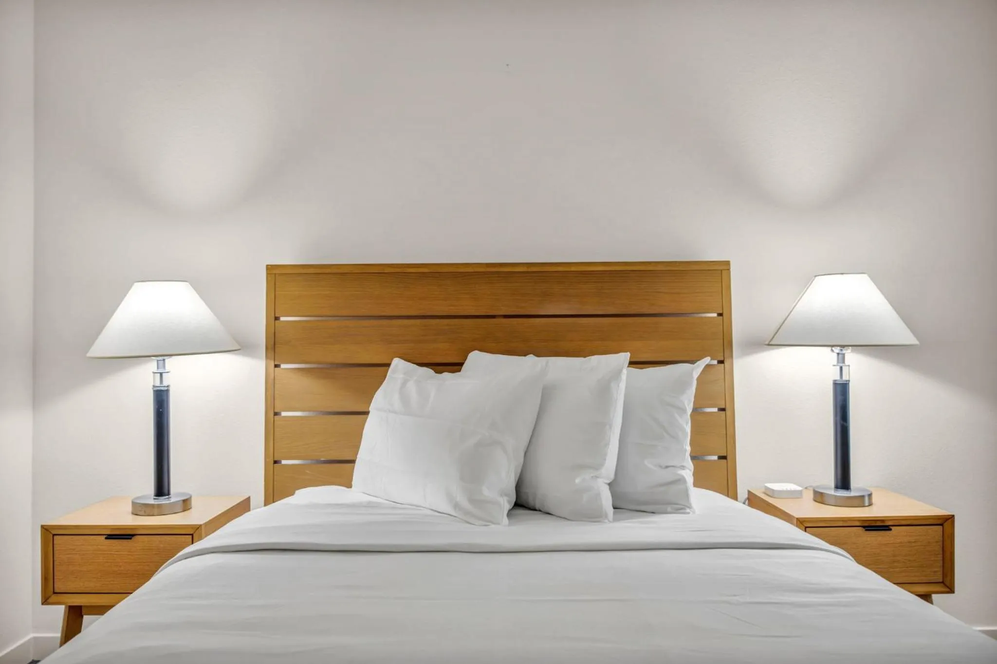 Bed in Placemakr Reno