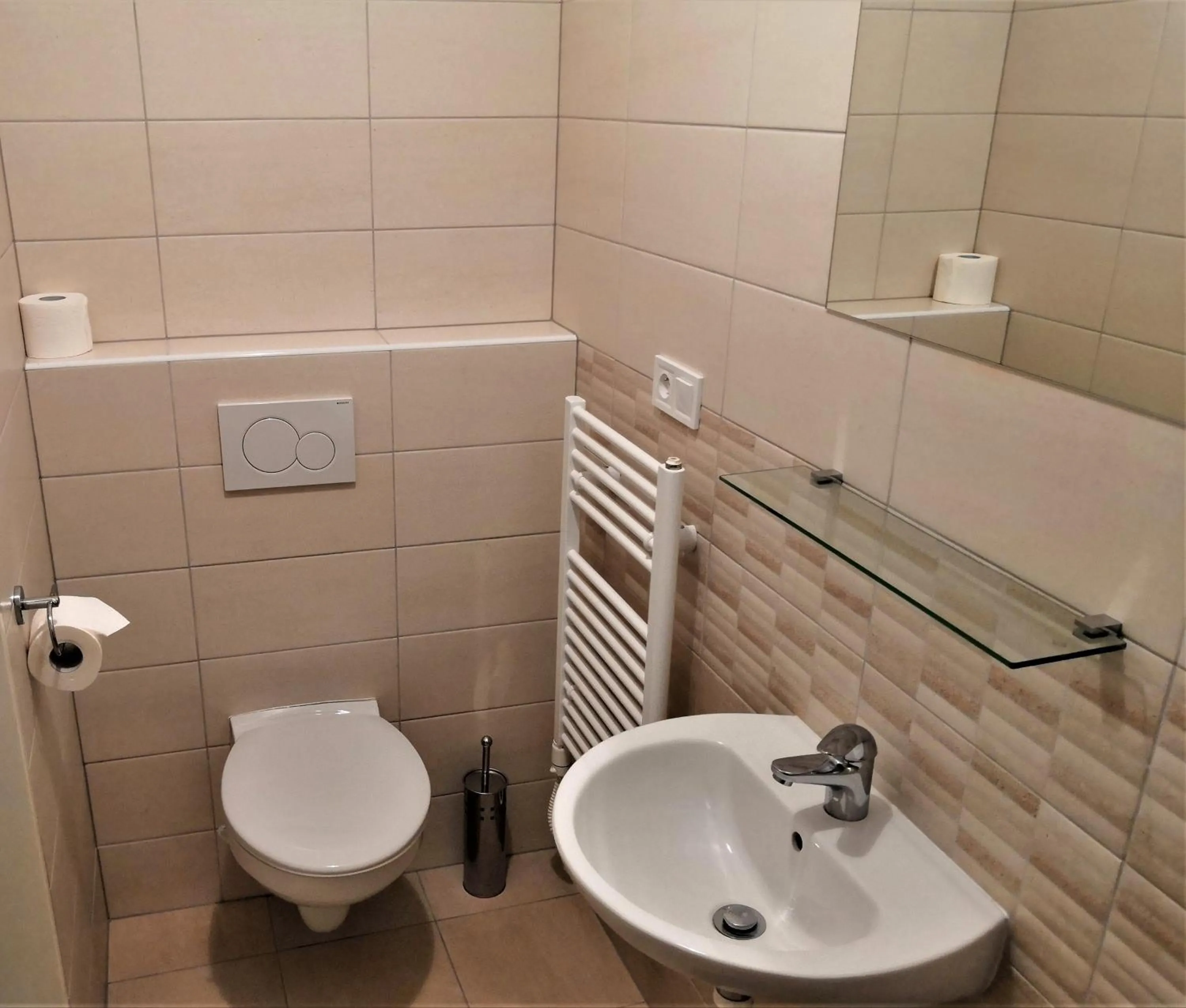 Toilet in Hotel Marianeum