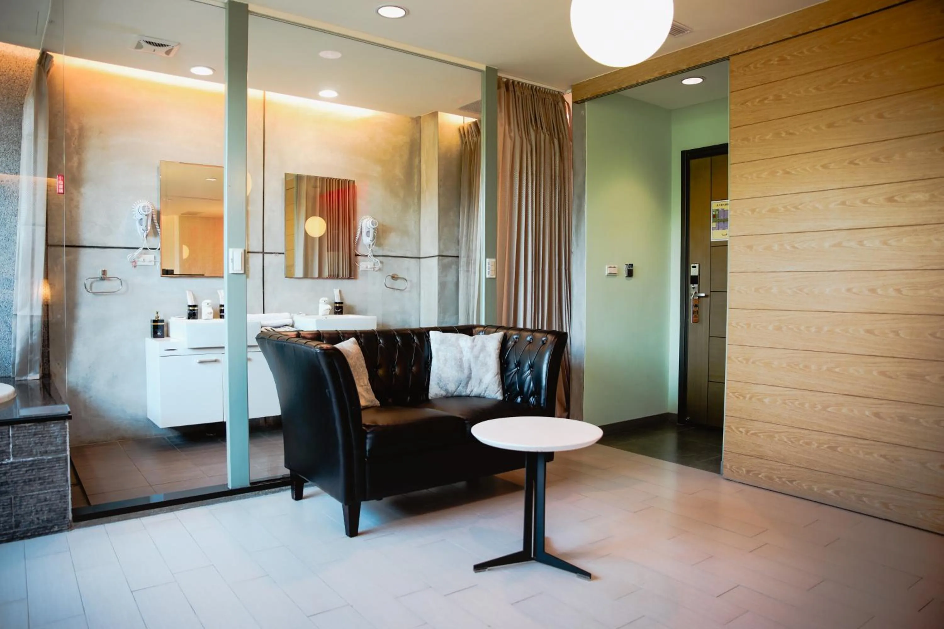 Living room in 823 Tourist Hotel