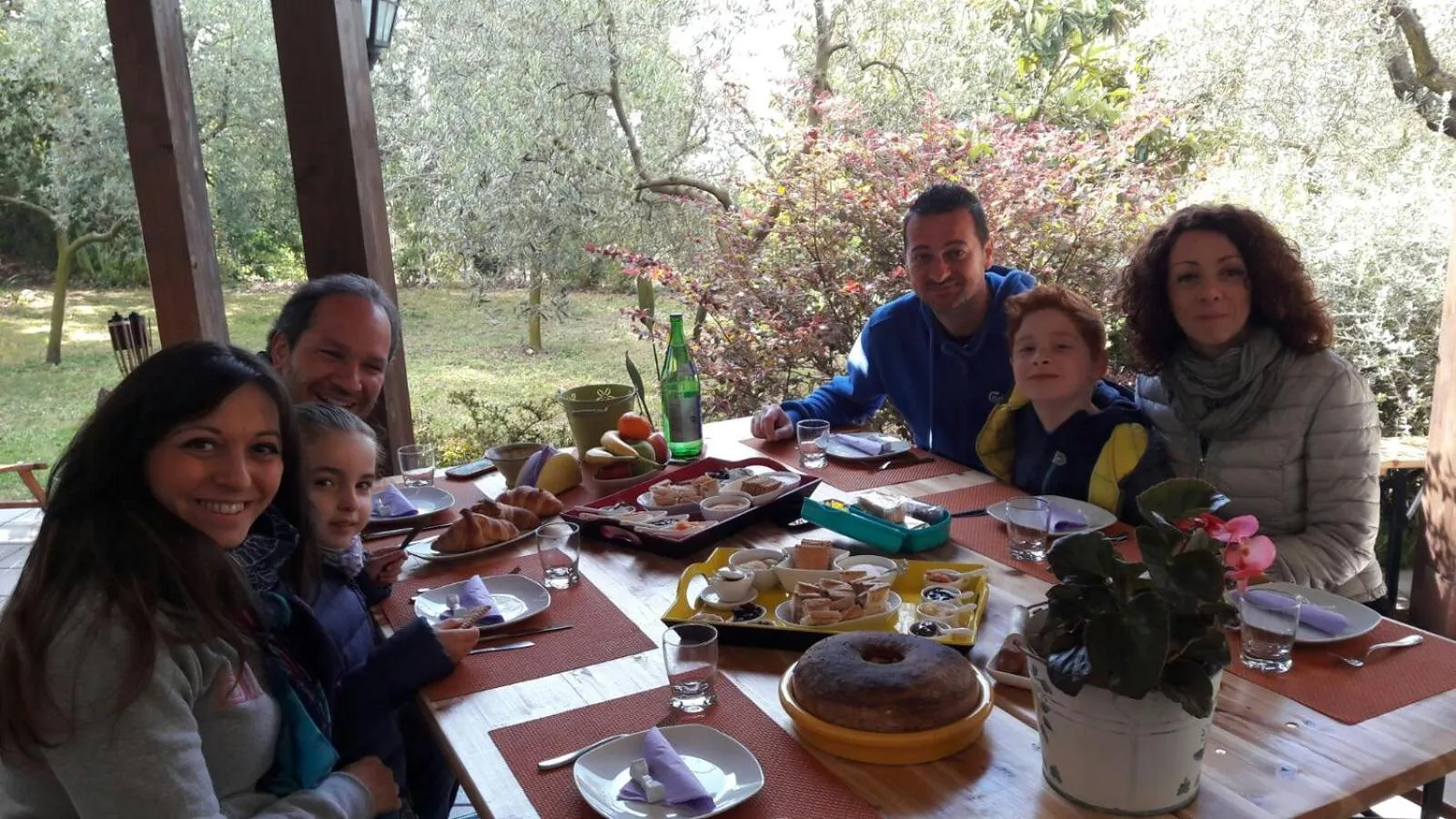 group of guests in B&B Villa Ada