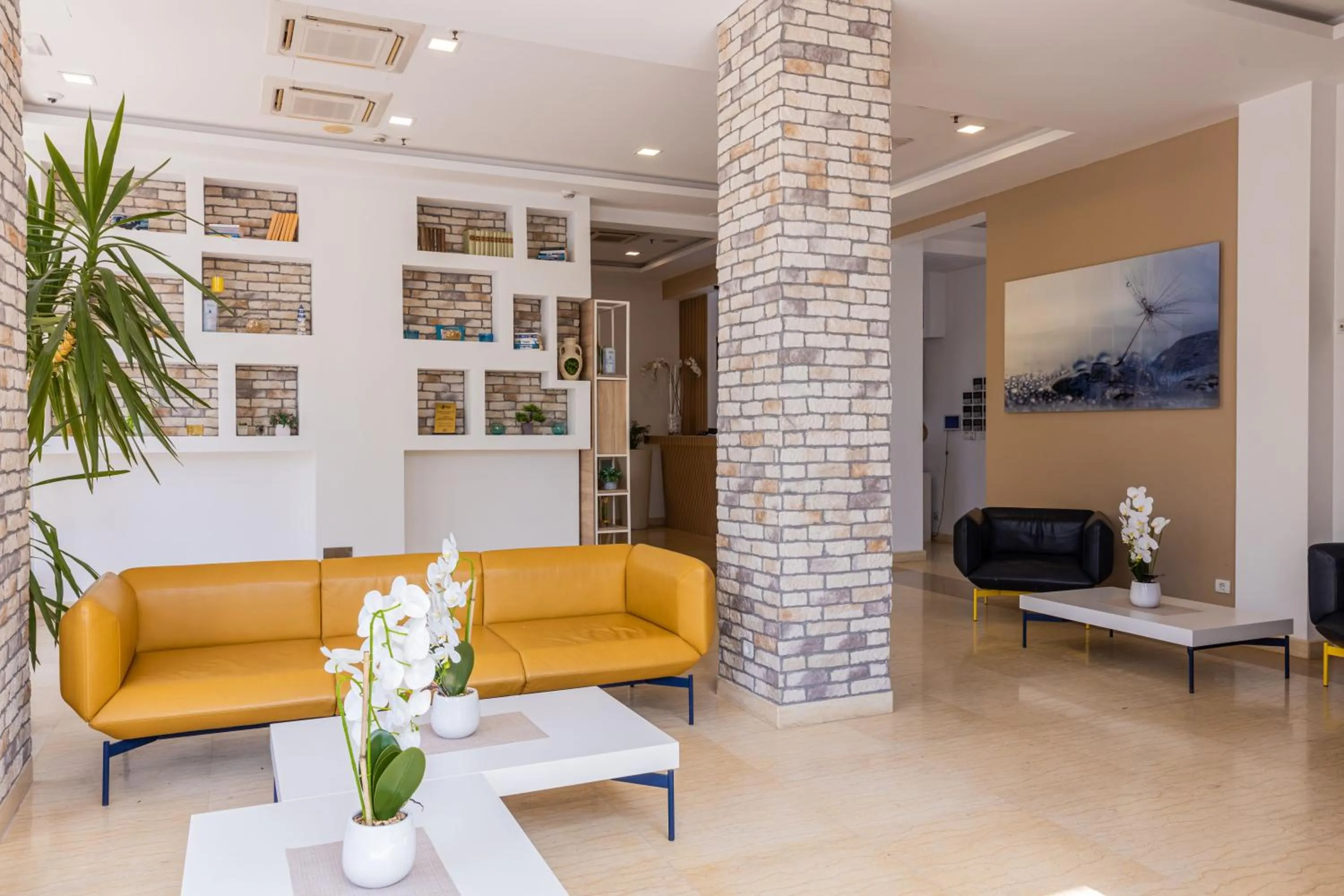 Seating area in Hotel Porto Sole