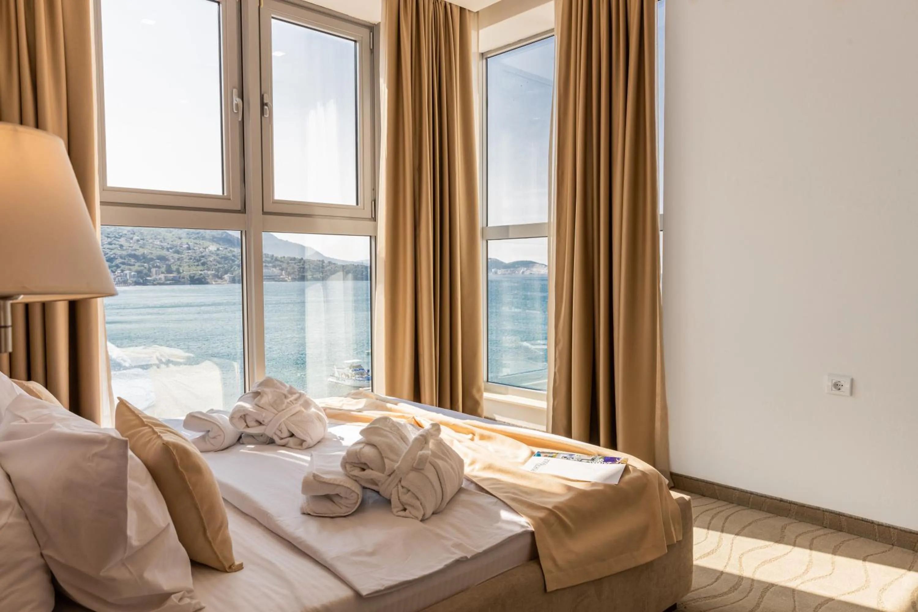 Bed in Hotel Porto Sole