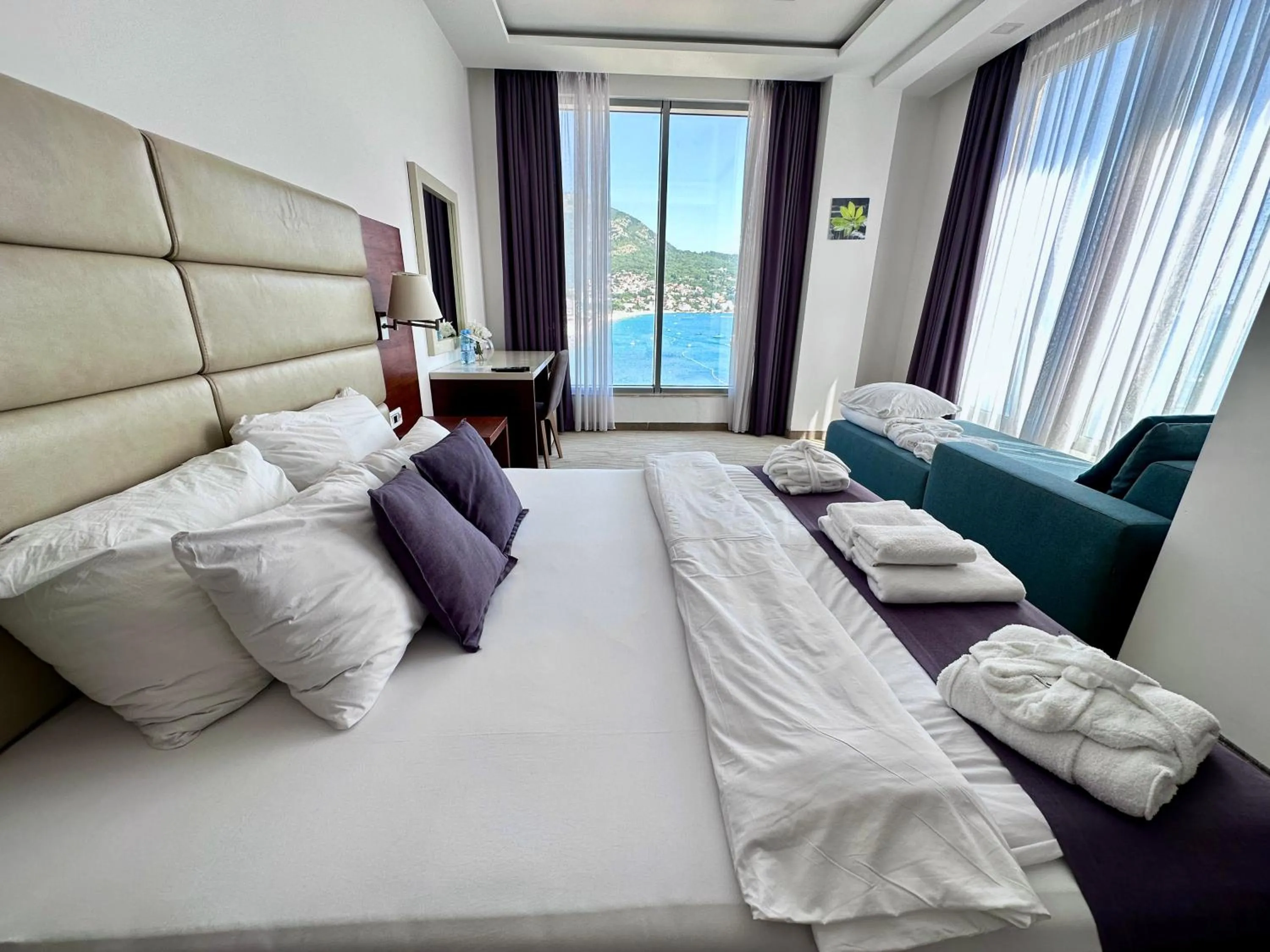 Bed in Hotel Porto Sole