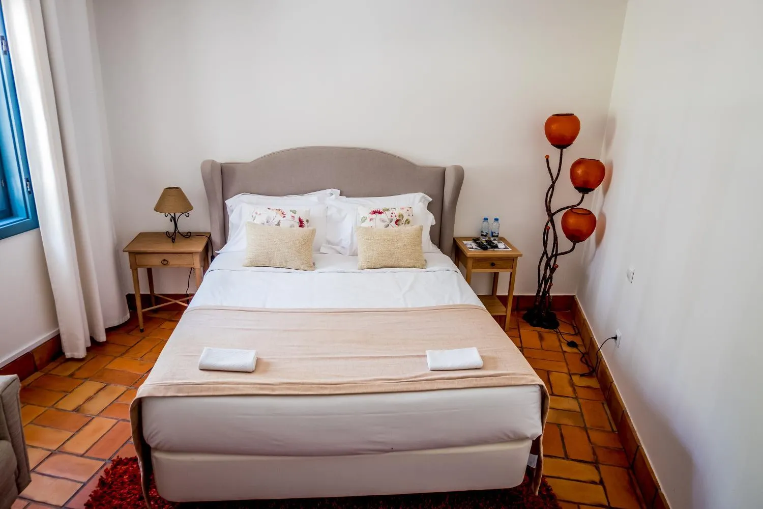 Photo of the whole room, Bed in Monte Soalheiro