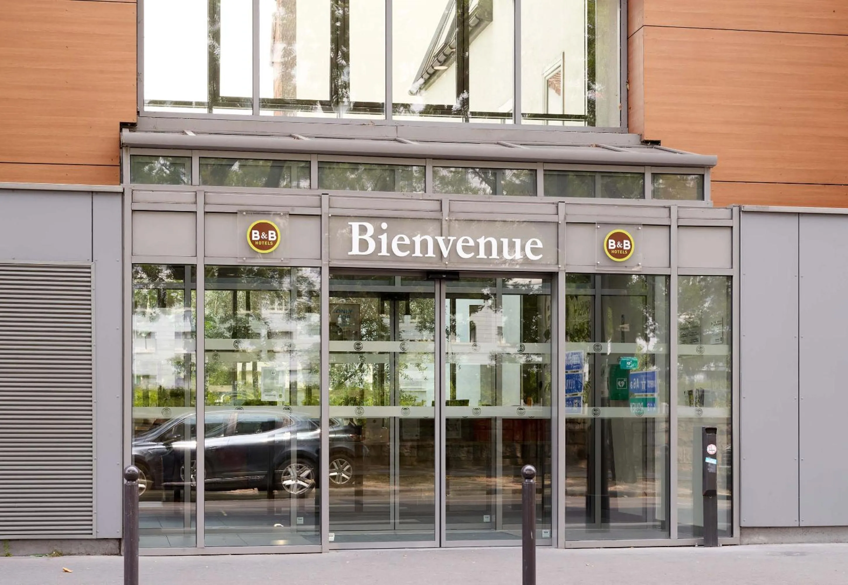 Property building in B&B HOTEL Paris Italie Porte de Choisy